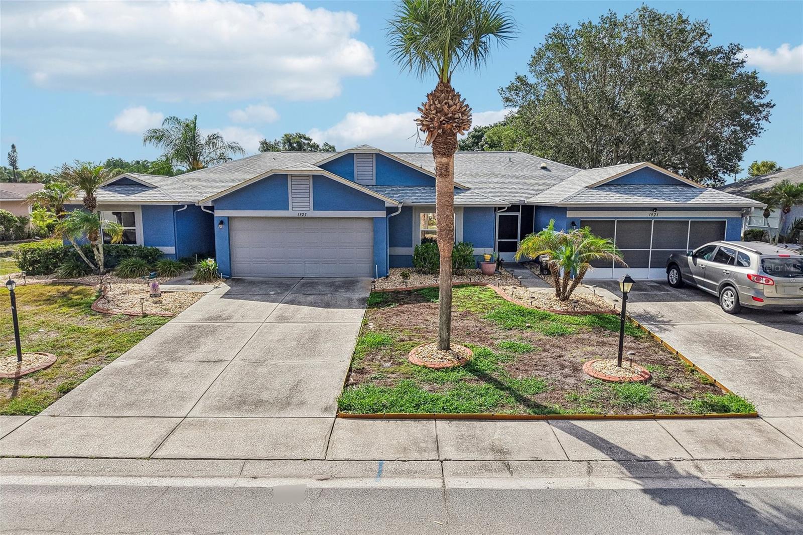 1925 GRAND CYPRESS LN, SUN CITY CENTER, FL, 33573