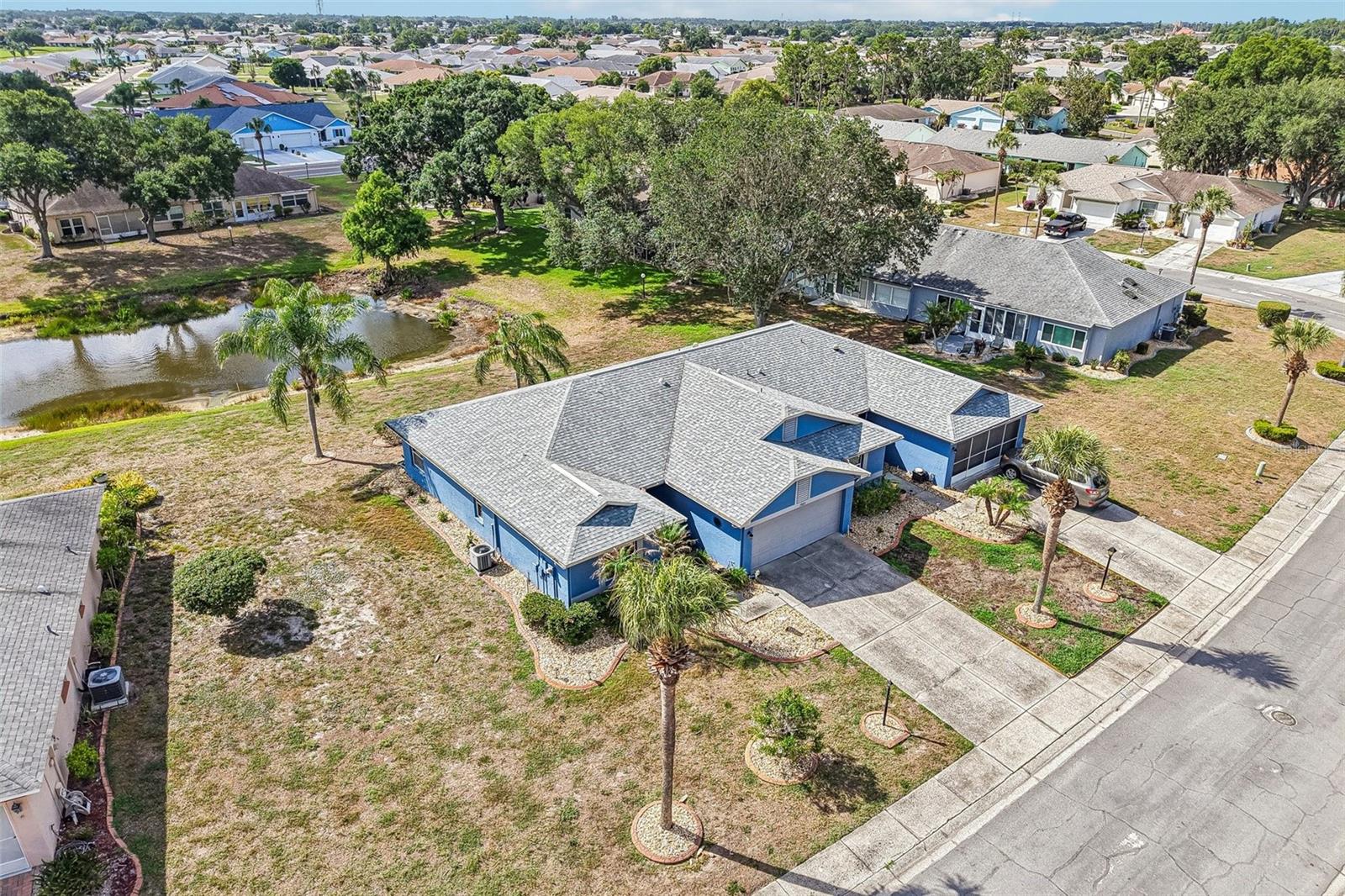 1925 GRAND CYPRESS LN, SUN CITY CENTER, FL, 33573