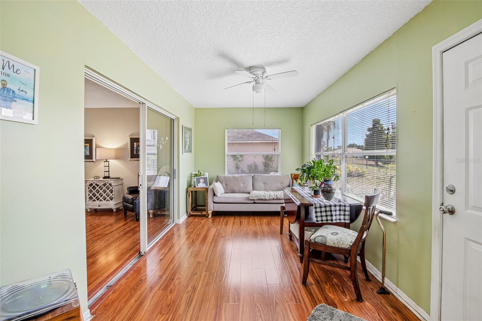 1925 GRAND CYPRESS LN, SUN CITY CENTER, FL, 33573