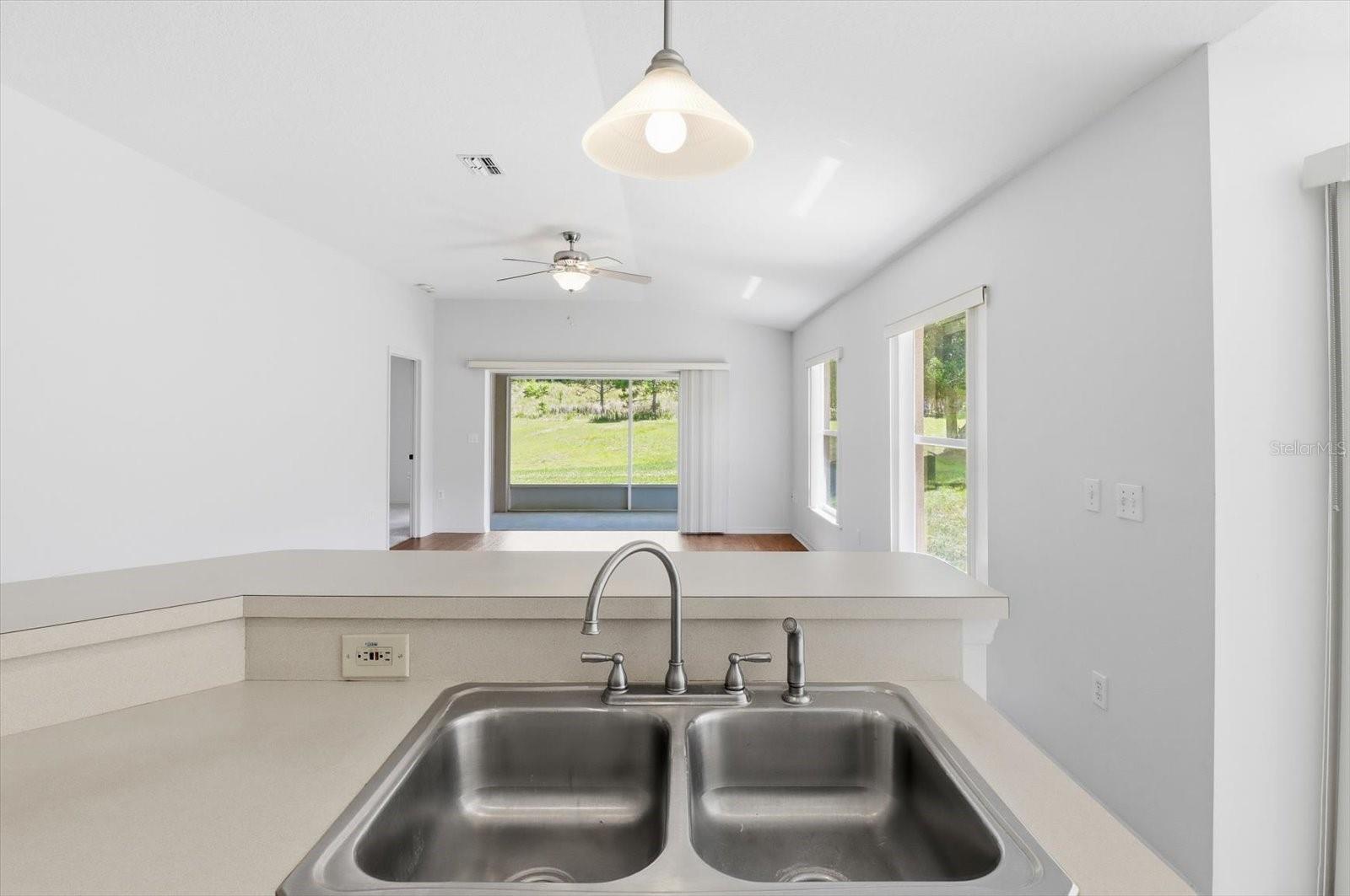 826 W COCKATIEL LOOP, HERNANDO, FL, 34442