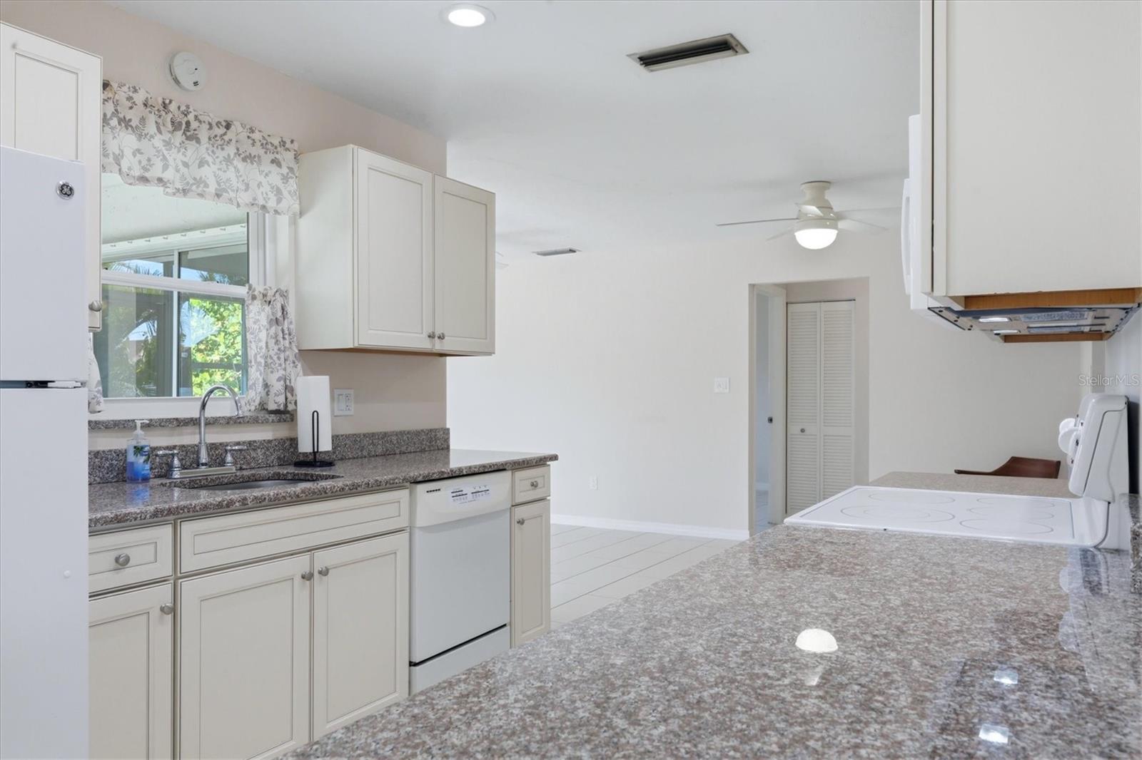 930 W KATHY CT, VENICE, FL, 34293