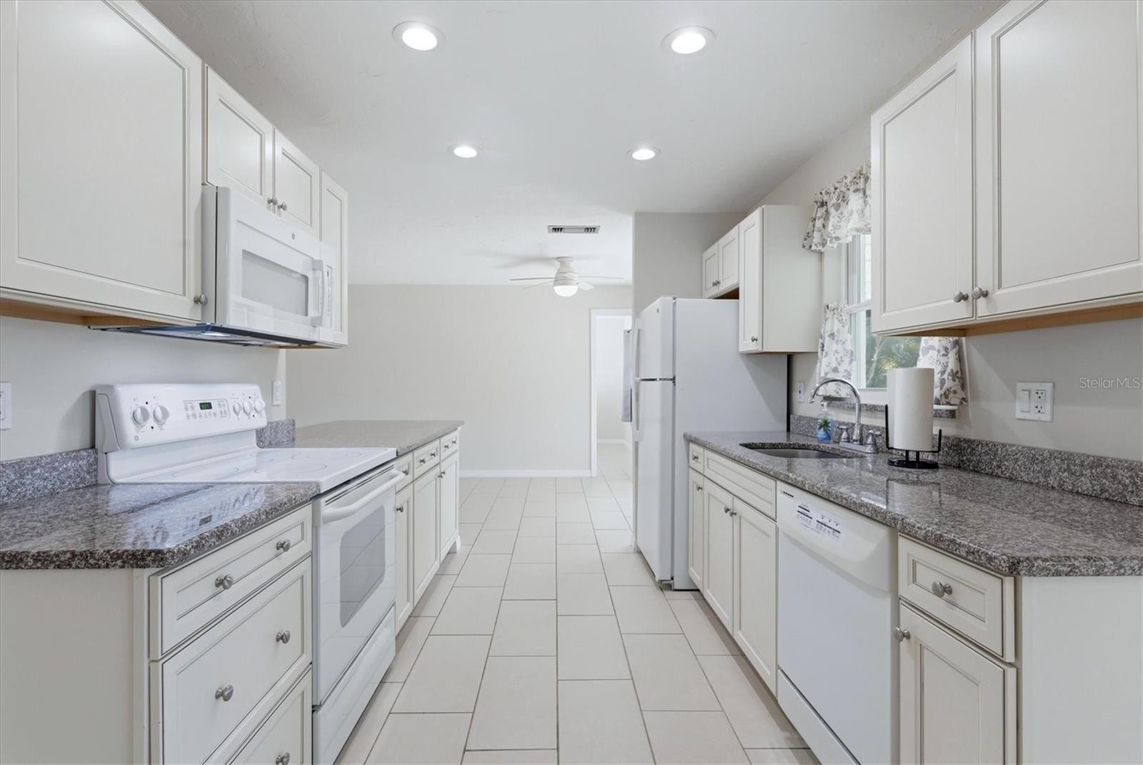 930 W KATHY CT, VENICE, FL, 34293