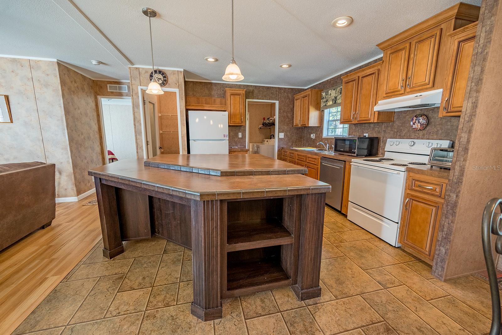 21800 SW 15TH AVE, NEWBERRY, FL, 32669
