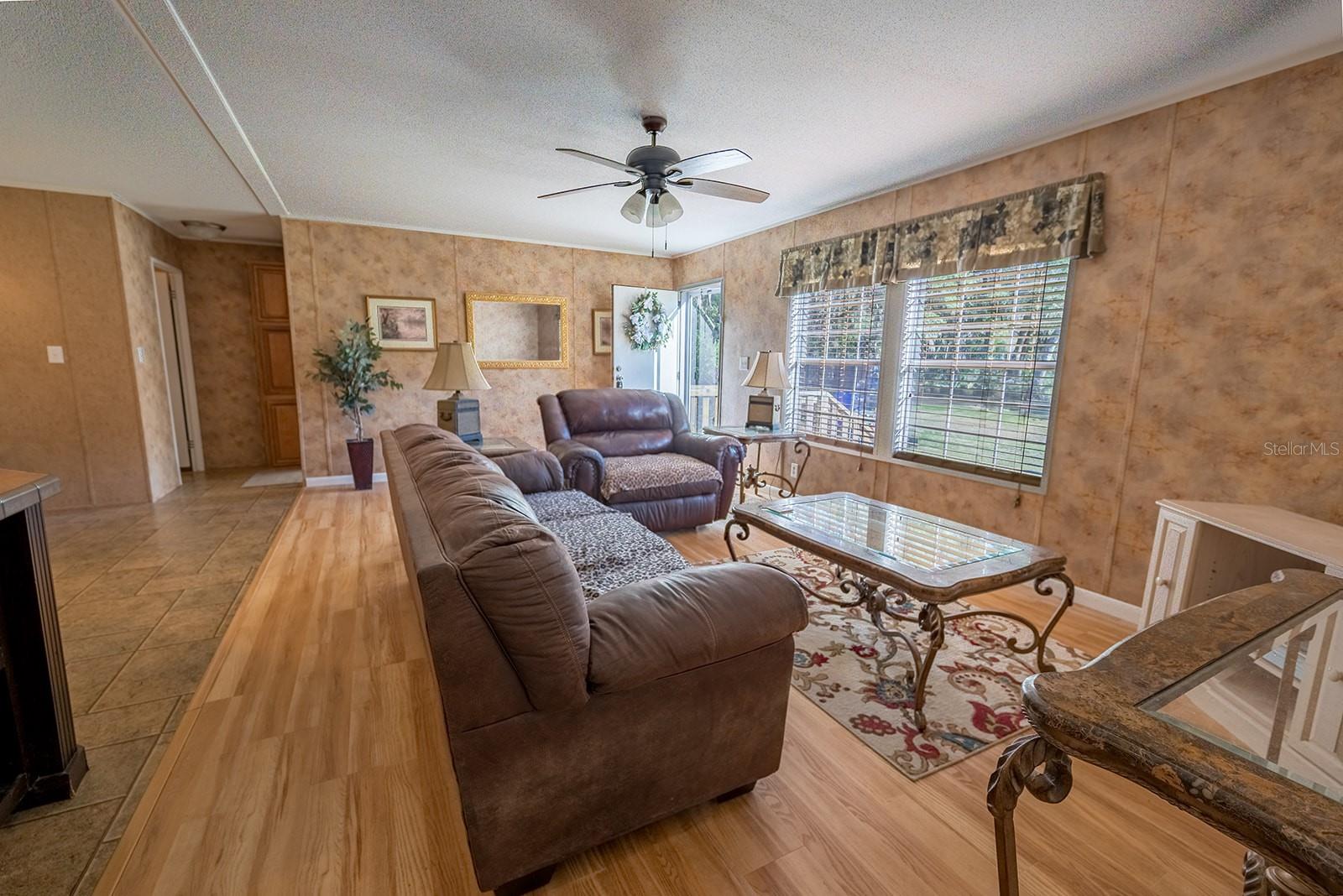 21800 SW 15TH AVE, NEWBERRY, FL, 32669