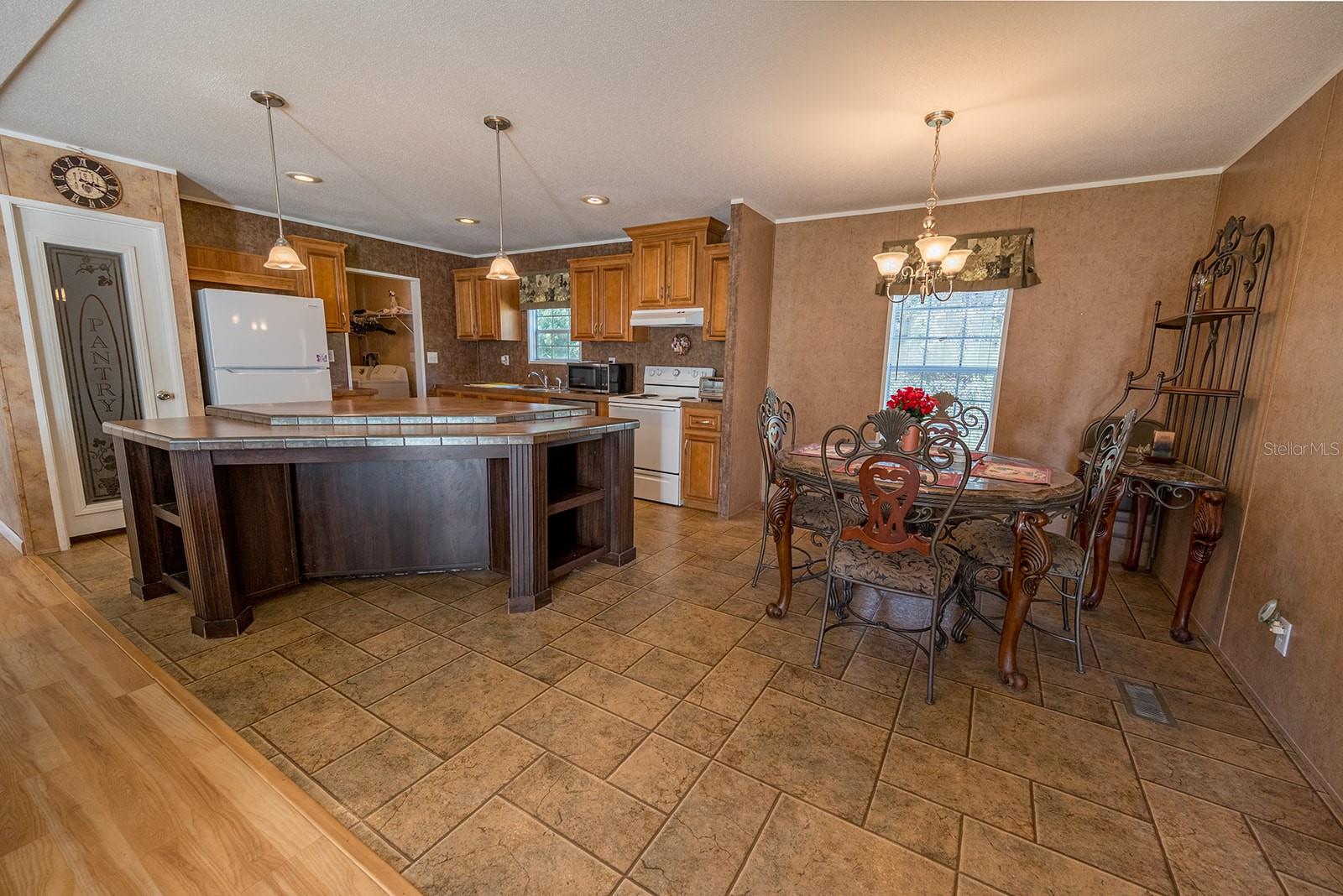 21800 SW 15TH AVE, NEWBERRY, FL, 32669
