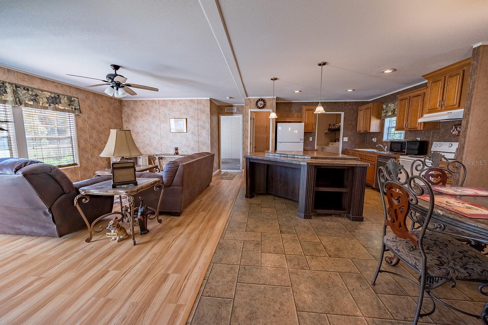 21800 SW 15TH AVE, NEWBERRY, FL, 32669