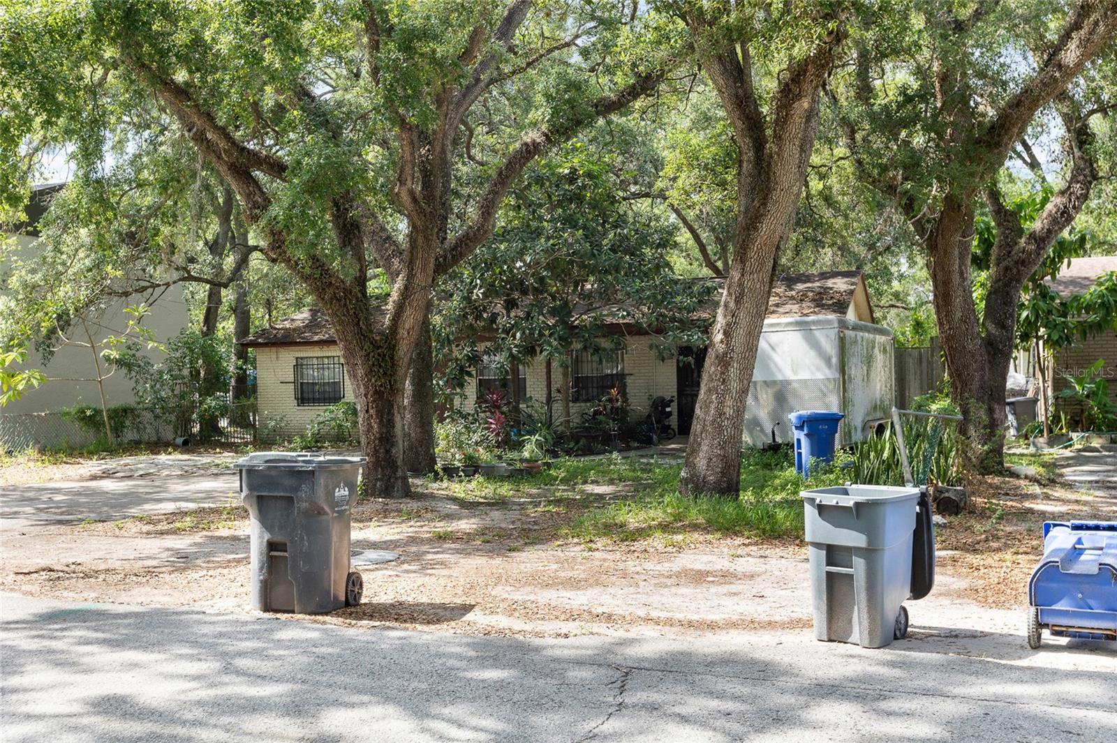 1210 E 140TH AVE, TAMPA, FL, 33613