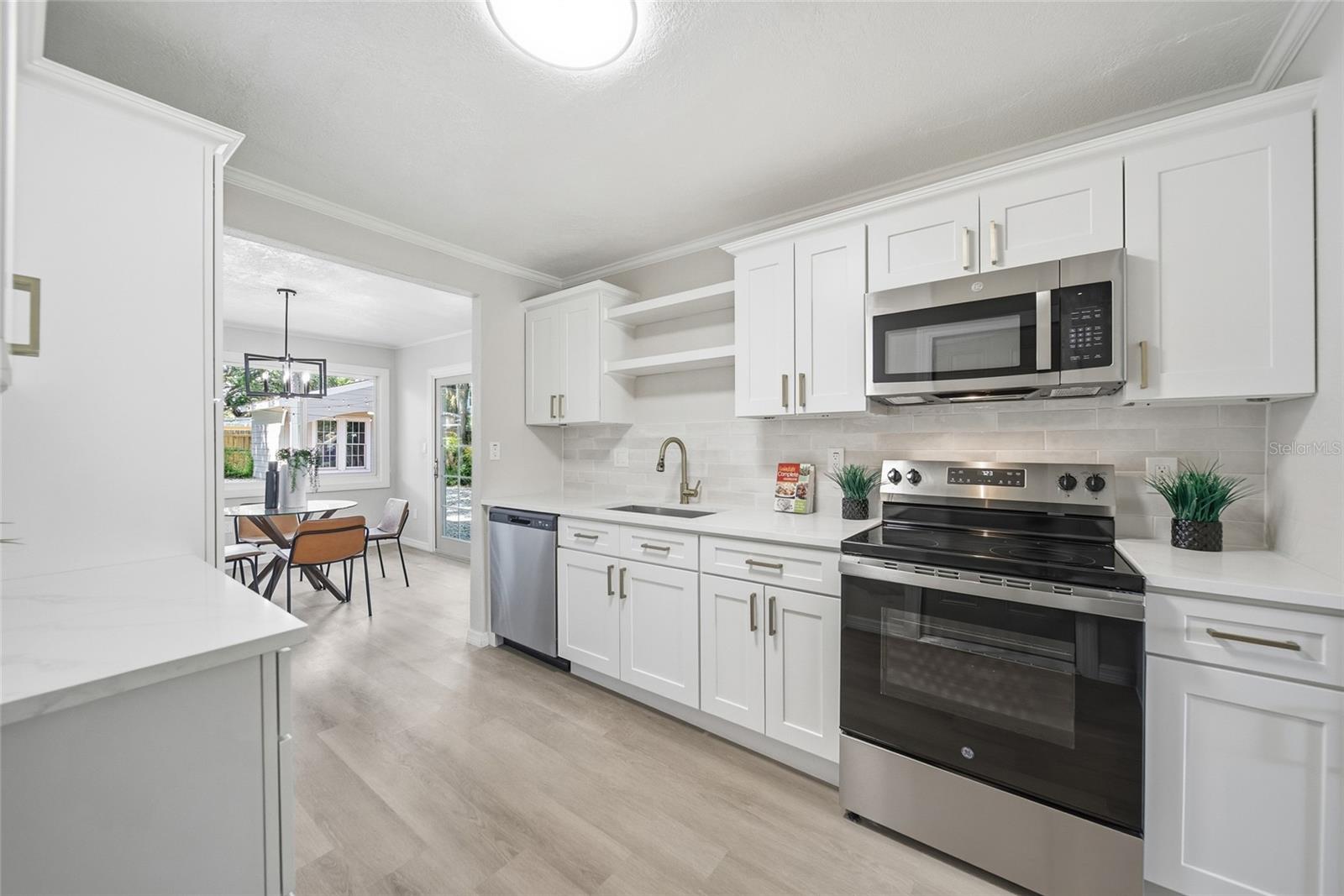 125 CRYSTAL BEACH AVE, CRYSTAL BEACH, FL, 34681