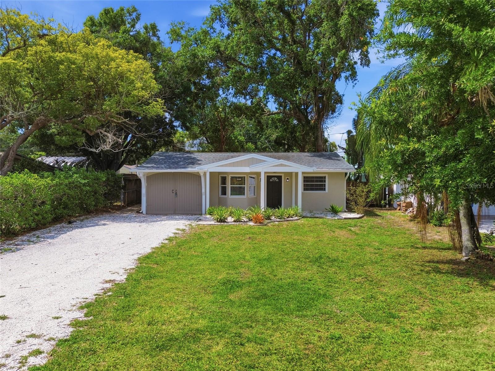 125 CRYSTAL BEACH AVE, CRYSTAL BEACH, FL, 34681