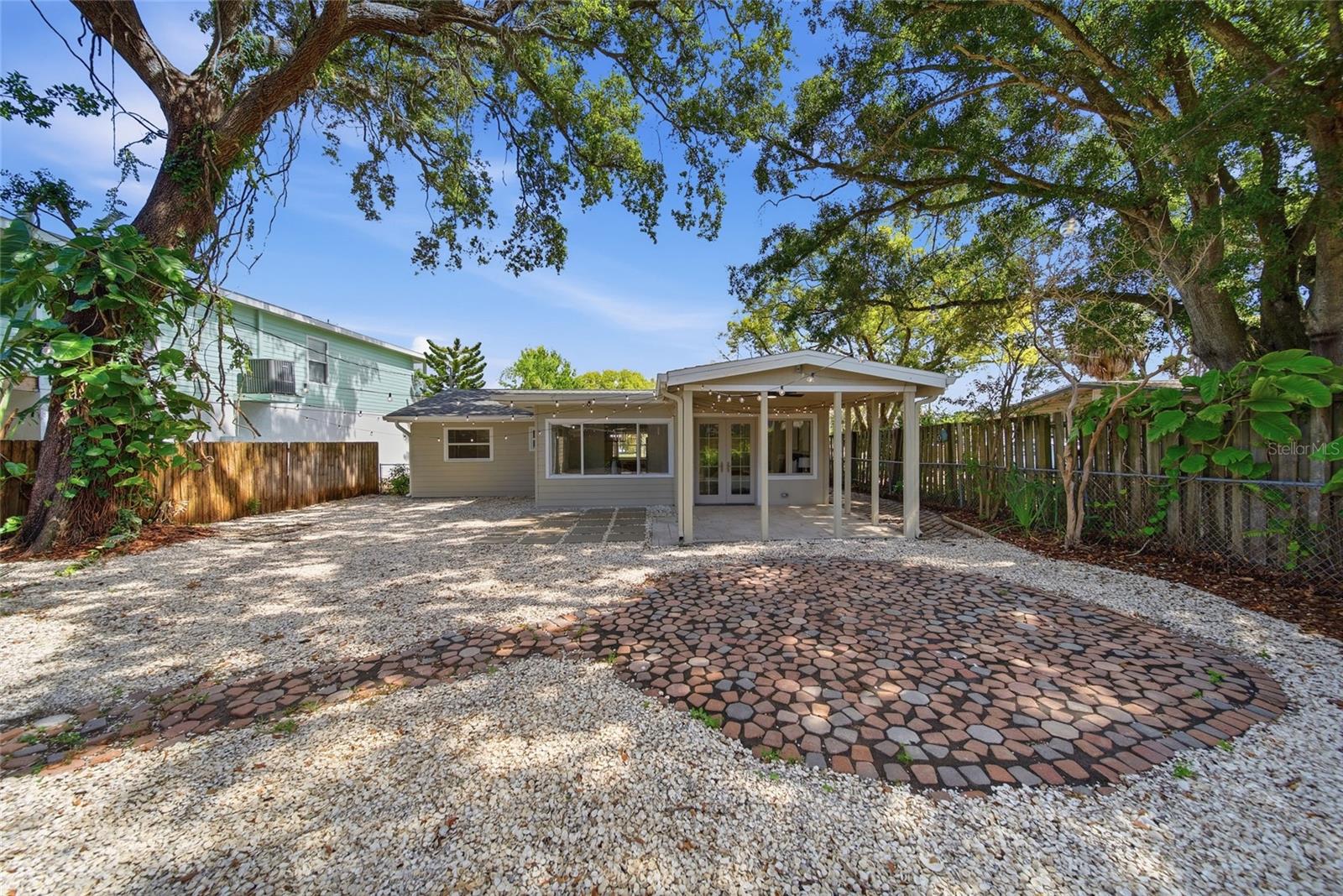 125 CRYSTAL BEACH AVE, CRYSTAL BEACH, FL, 34681