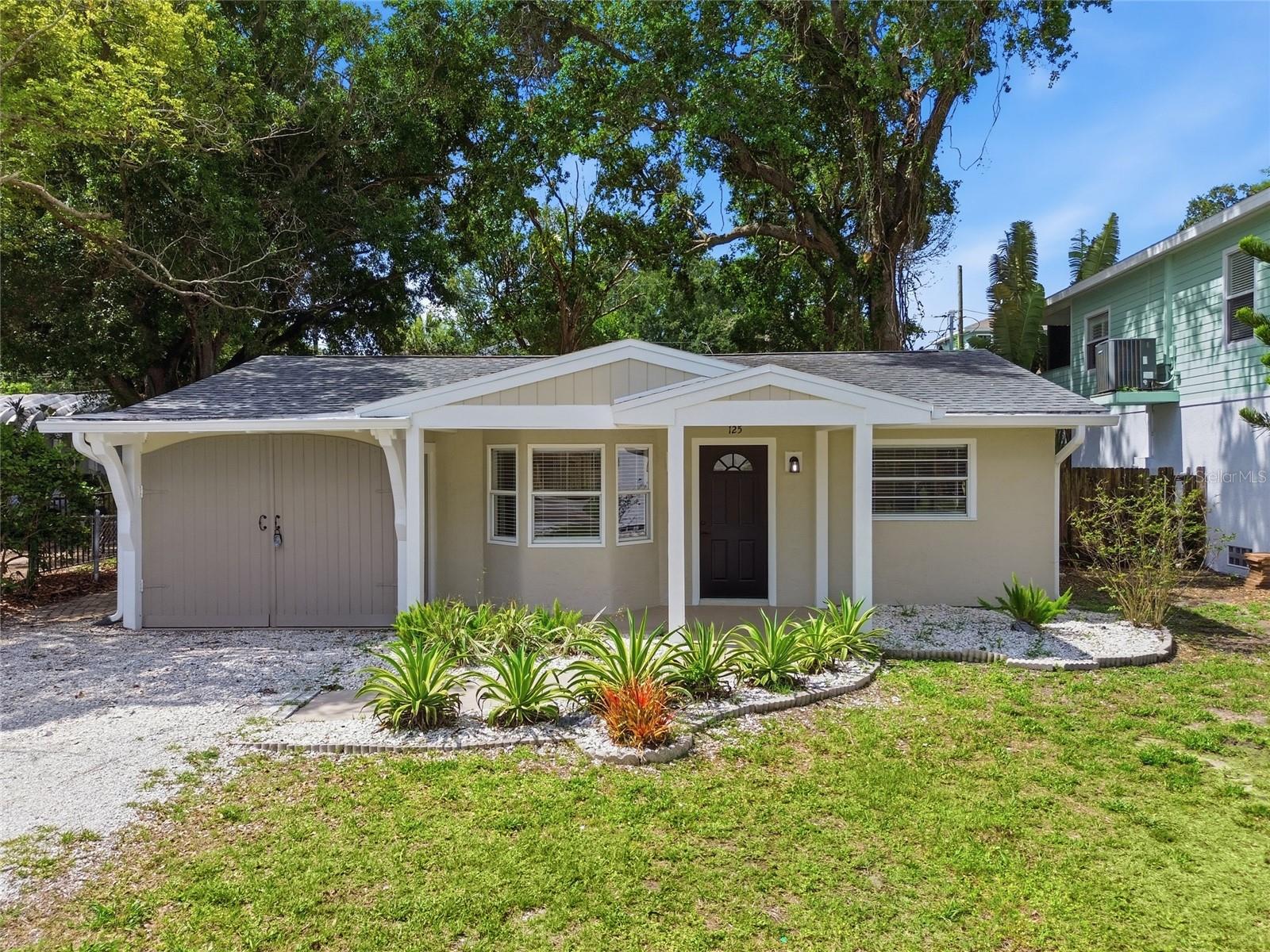 125 CRYSTAL BEACH AVE, CRYSTAL BEACH, FL, 34681