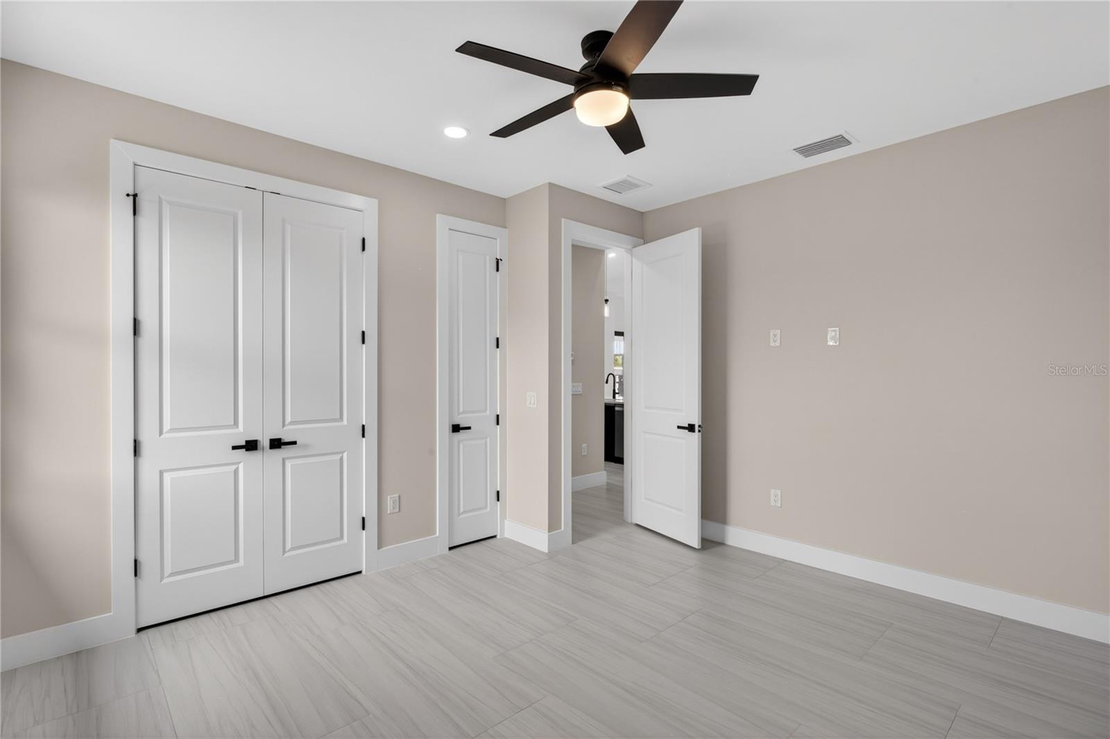 819 SW 16TH TER, CAPE CORAL, FL, 33991