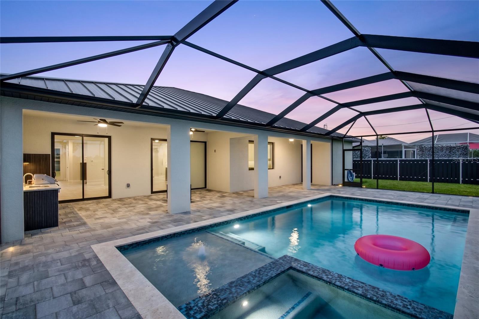 819 SW 16TH TER, CAPE CORAL, FL, 33991
