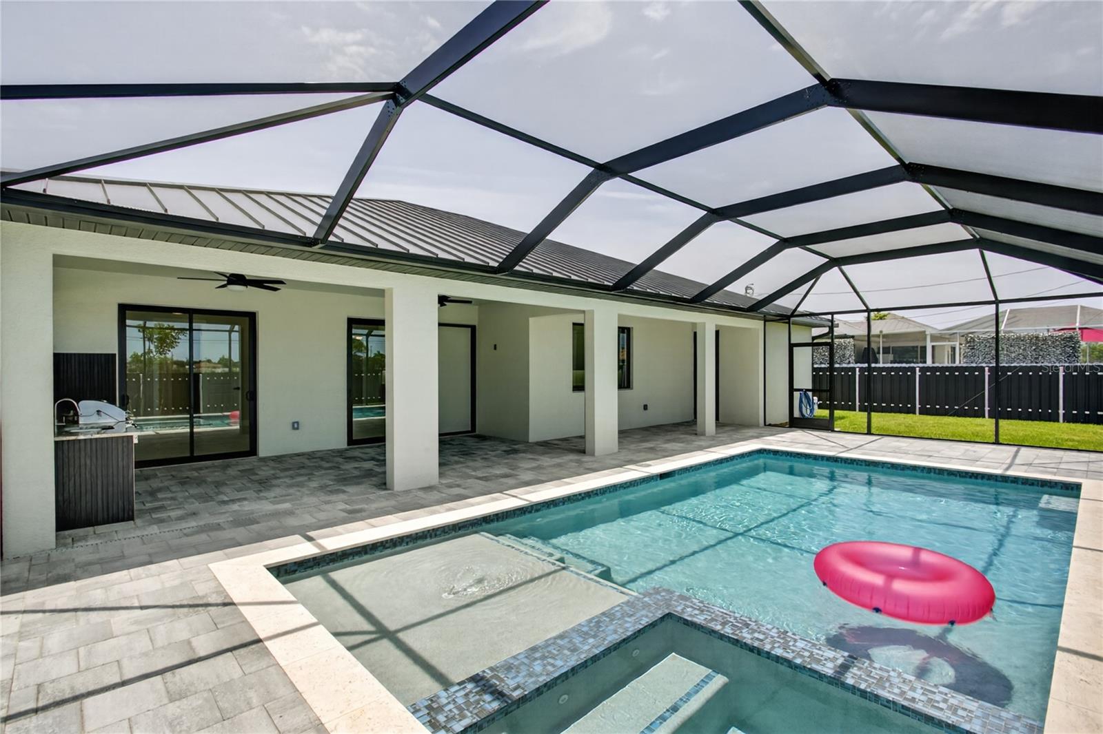 819 SW 16TH TER, CAPE CORAL, FL, 33991