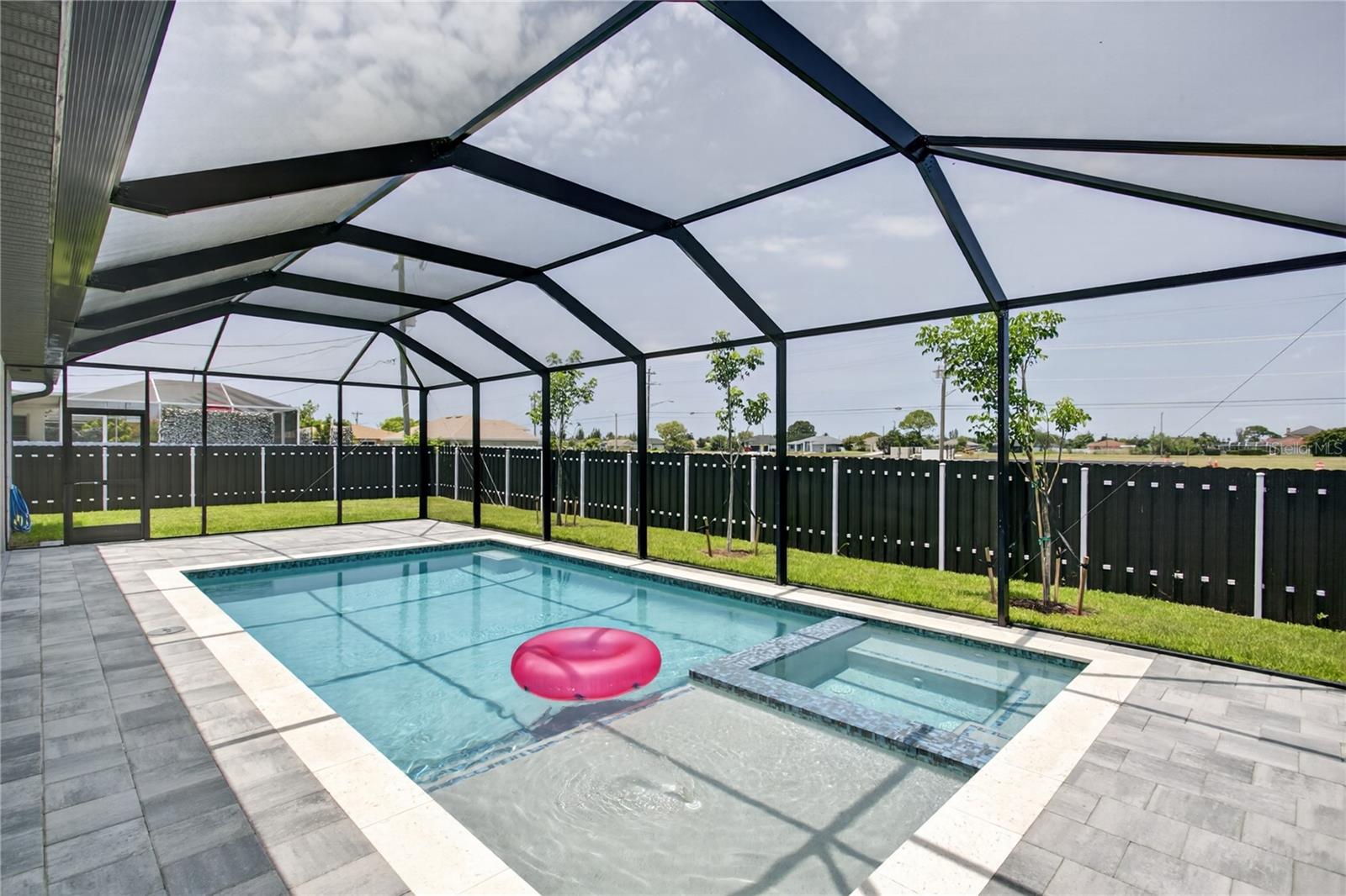 819 SW 16TH TER, CAPE CORAL, FL, 33991
