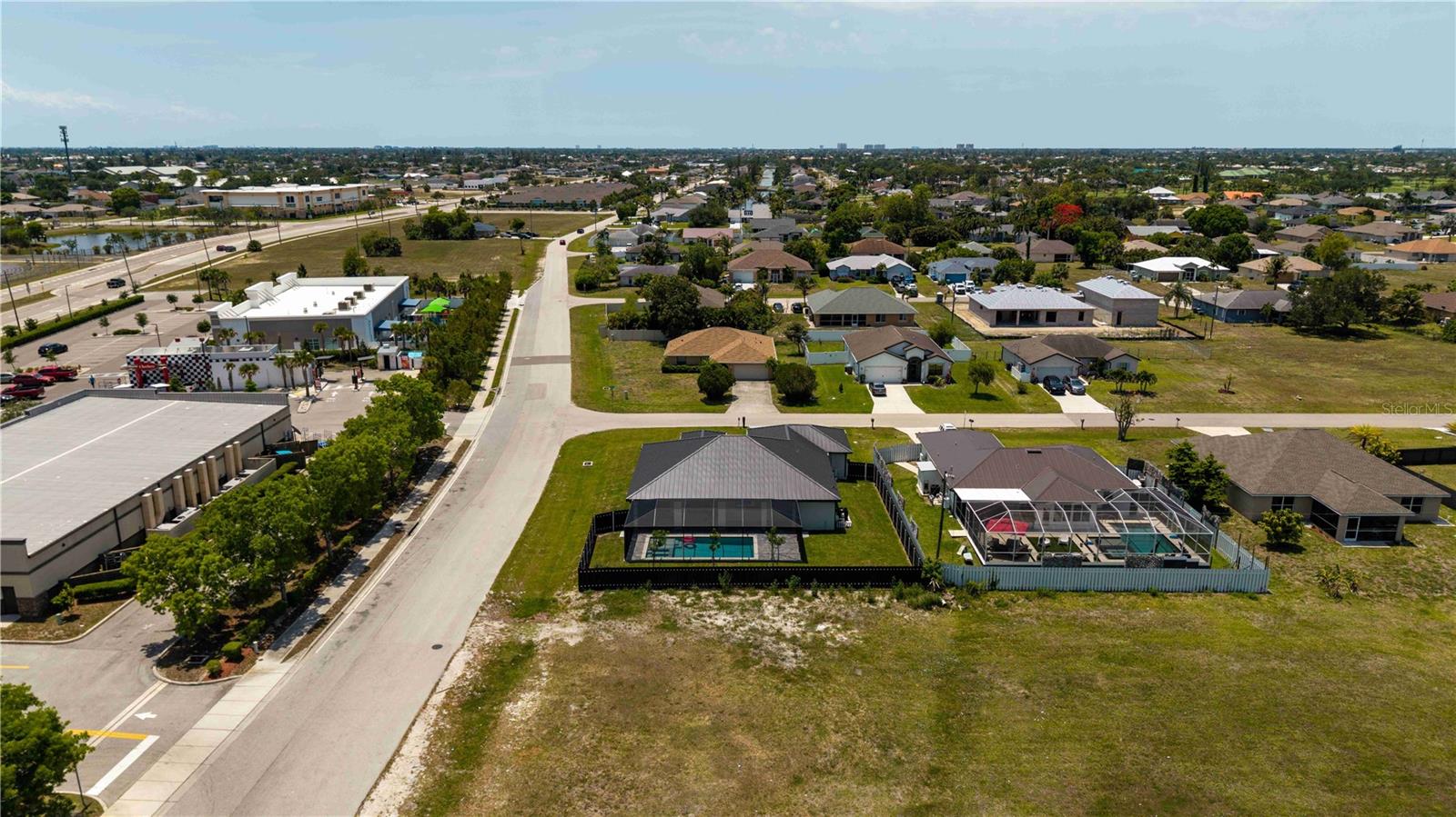 819 SW 16TH TER, CAPE CORAL, FL, 33991