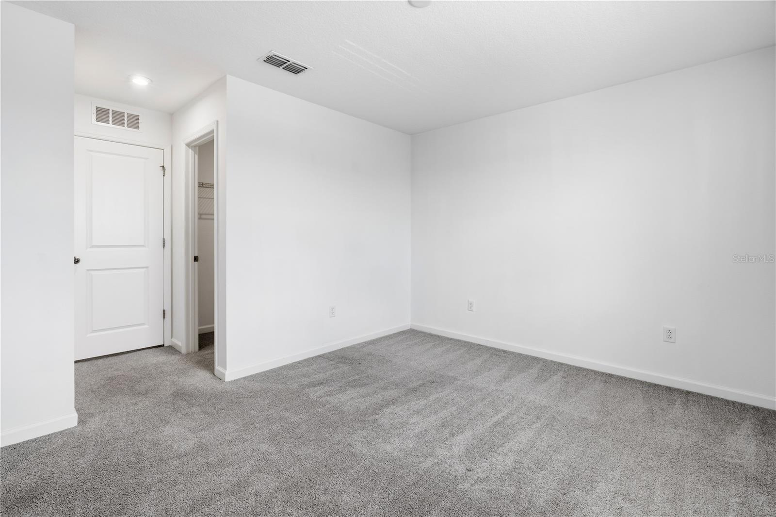 1124 LAKESHORE BREEZE PL, KISSIMMEE, FL, 34747