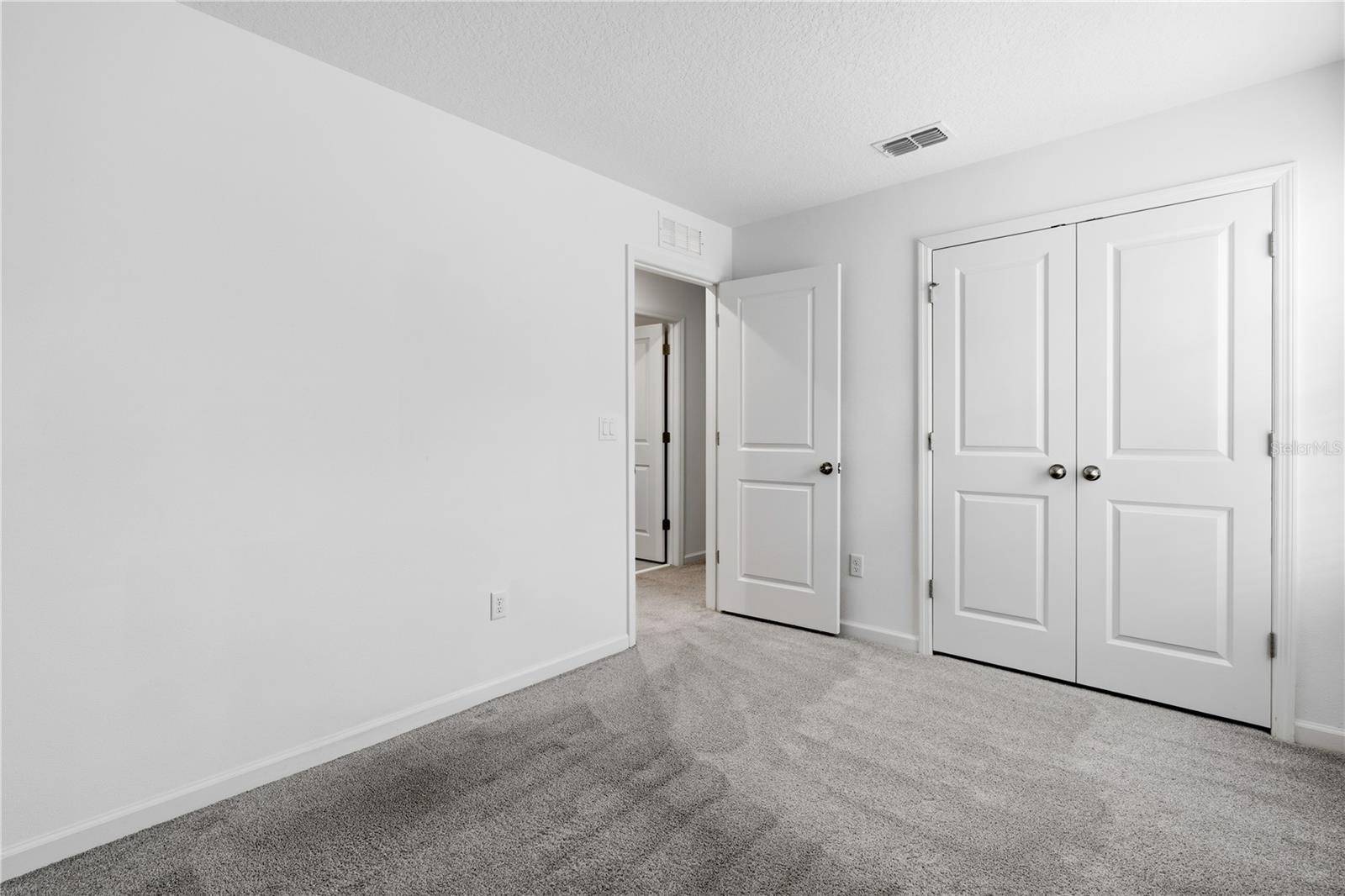 1124 LAKESHORE BREEZE PL, KISSIMMEE, FL, 34747
