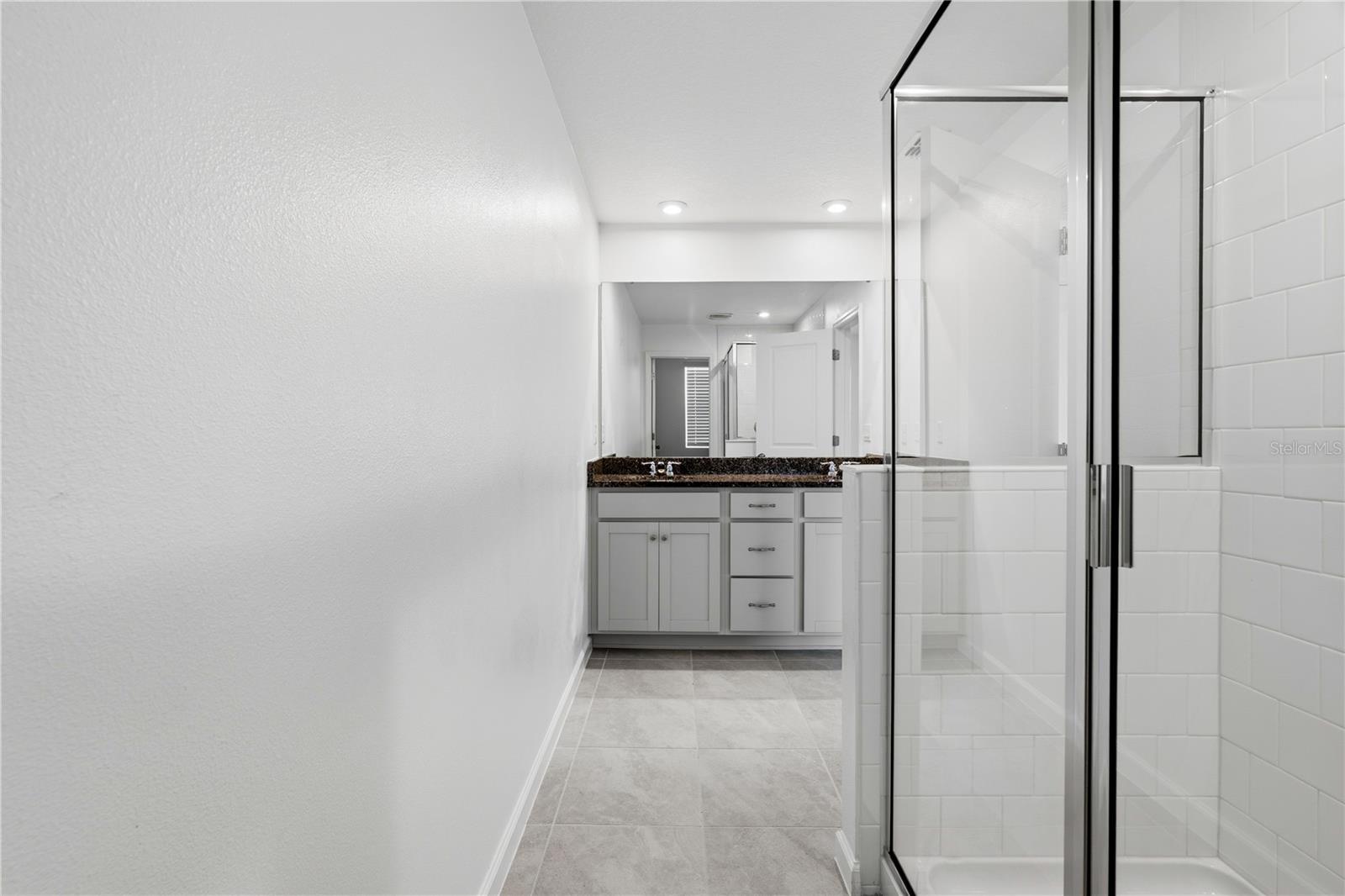 1124 LAKESHORE BREEZE PL, KISSIMMEE, FL, 34747