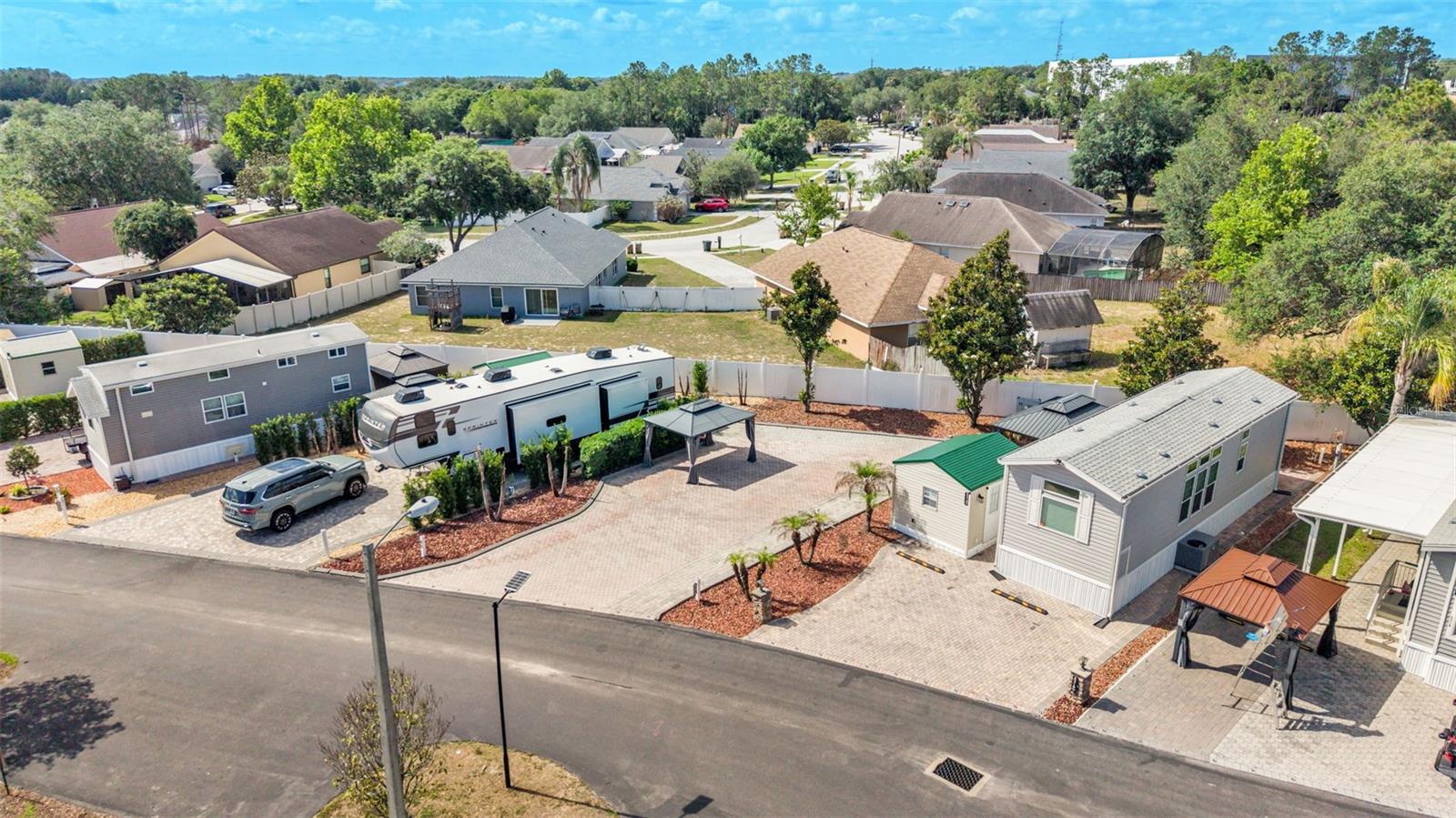 2320 LIMEWOOD AVE, CLERMONT, FL, 34714