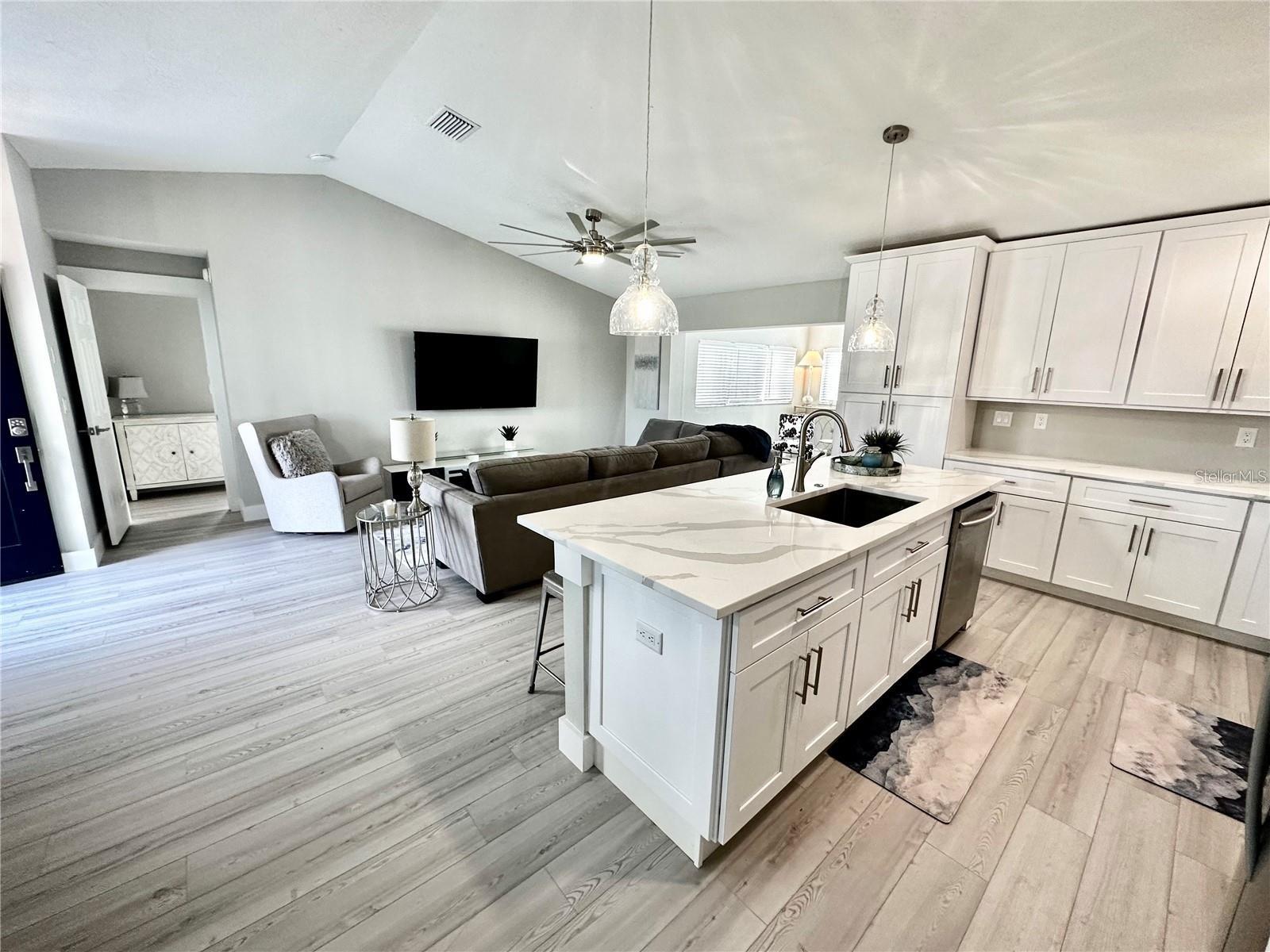 3888 EASTON ST, SARASOTA, FL, 34238