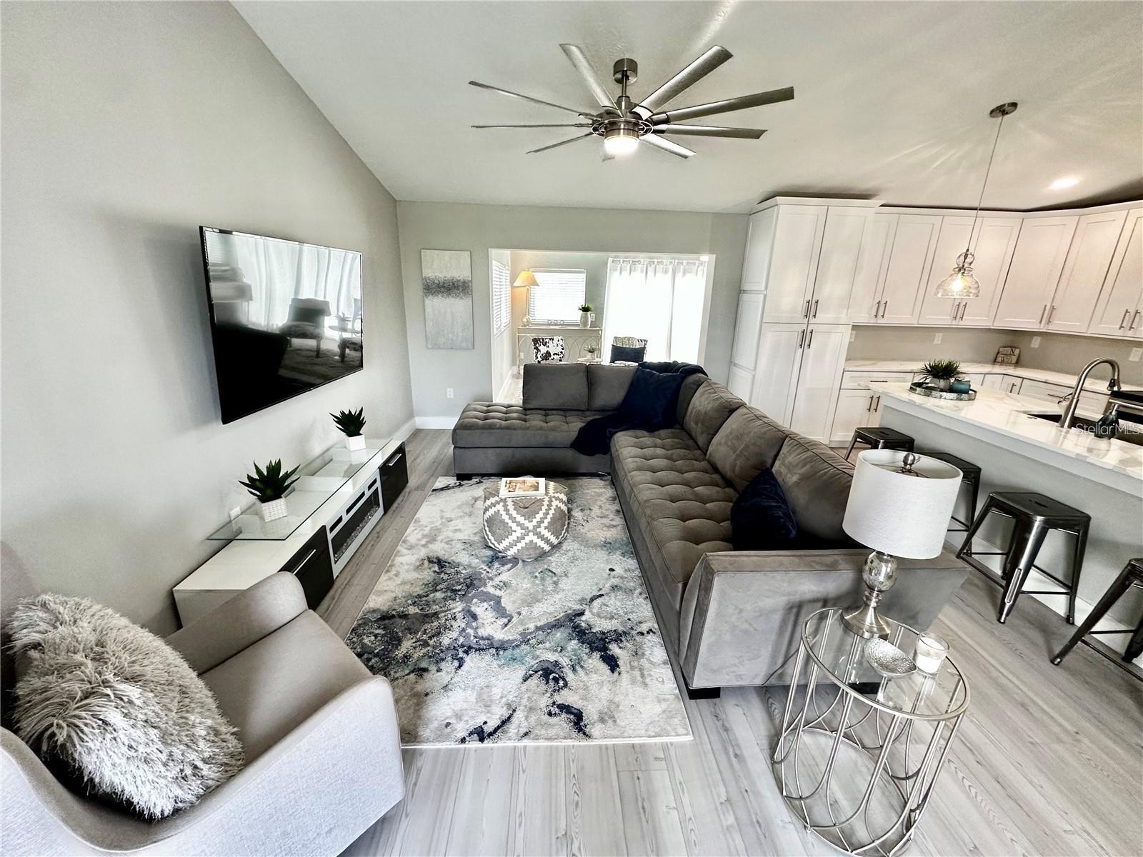 3888 EASTON ST, SARASOTA, FL, 34238