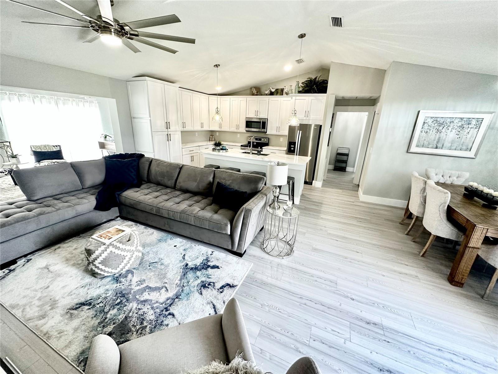 3888 EASTON ST, SARASOTA, FL, 34238