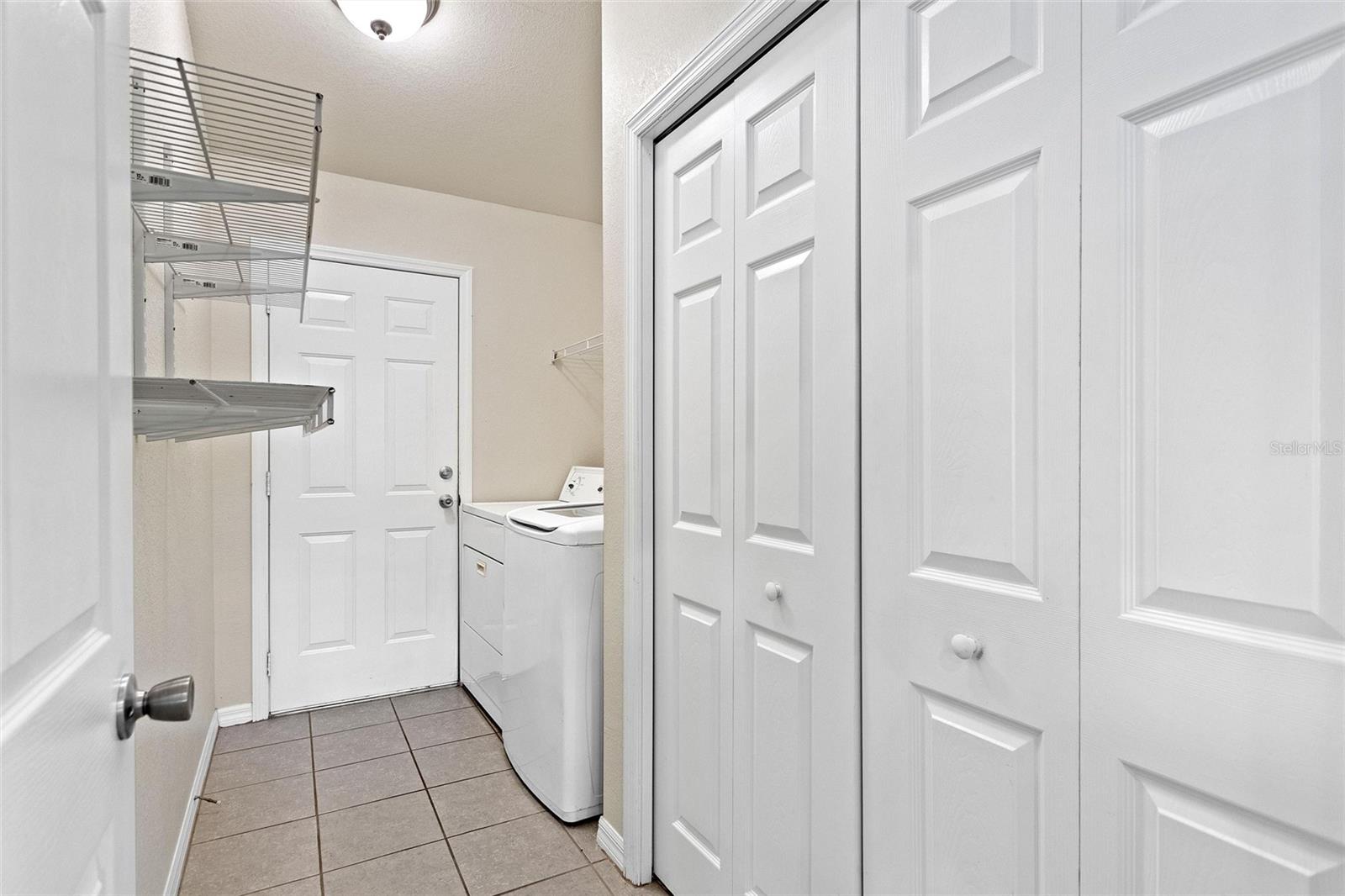 6225 AMARYLLIS DR, INDIAN LAKE ESTATES, FL, 33855