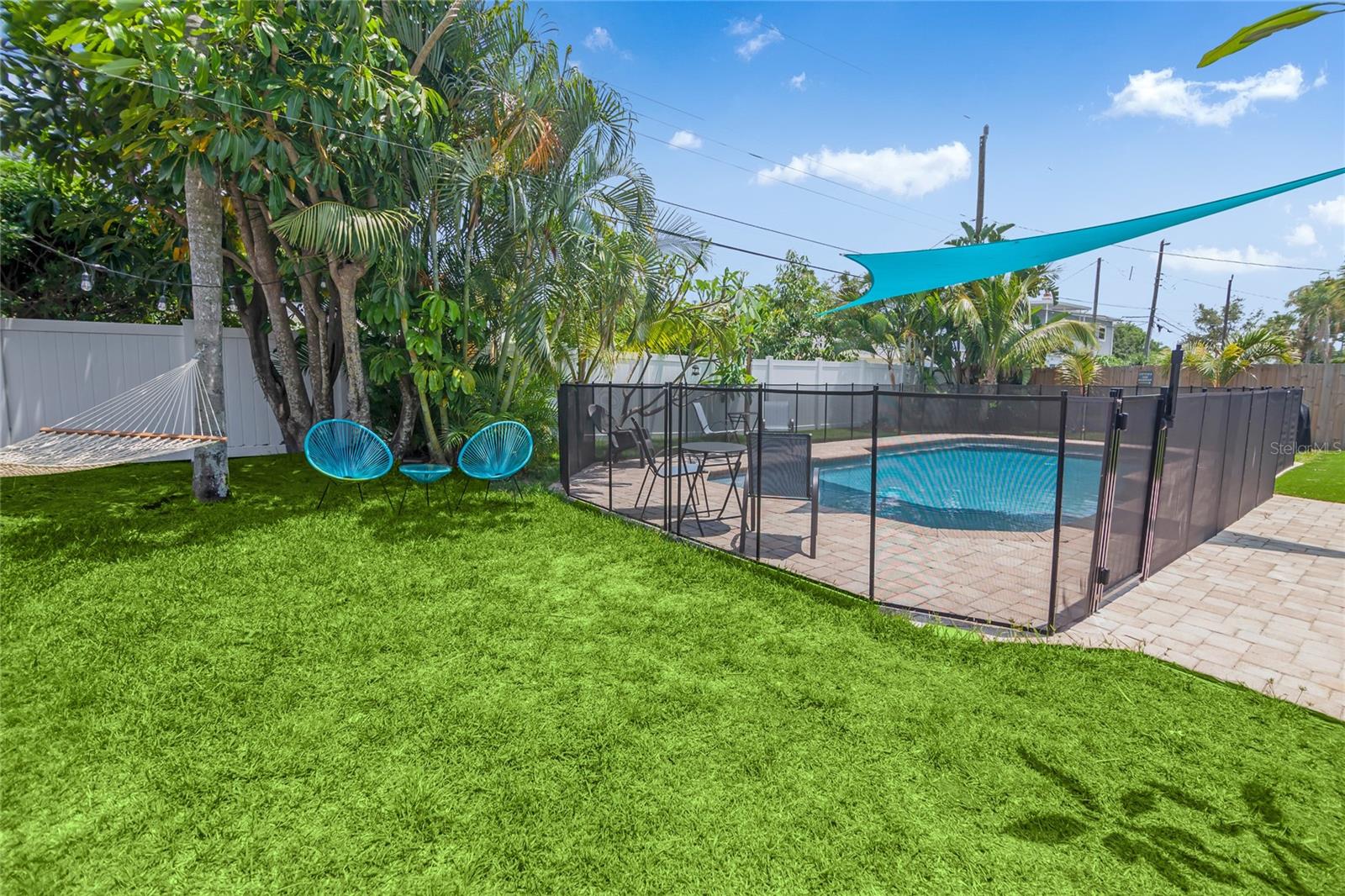 6567 HILLSIDE AVE, SEMINOLE, FL, 33772