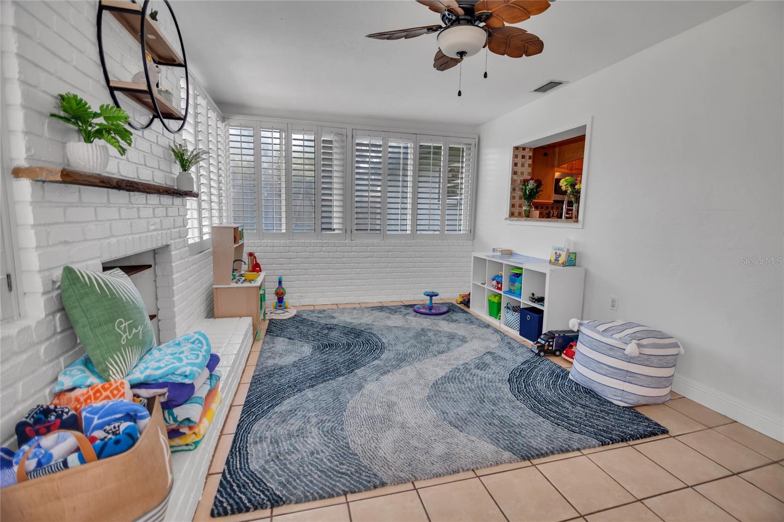 6567 HILLSIDE AVE, SEMINOLE, FL, 33772