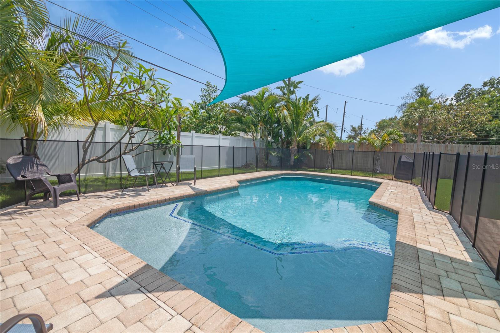 6567 HILLSIDE AVE, SEMINOLE, FL, 33772