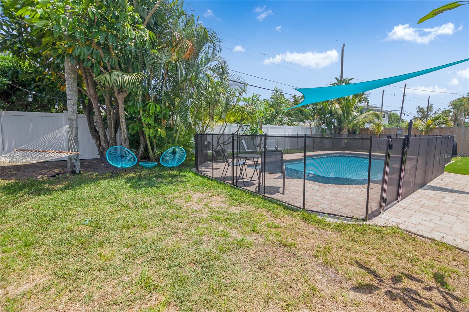 6567 HILLSIDE AVE, SEMINOLE, FL, 33772