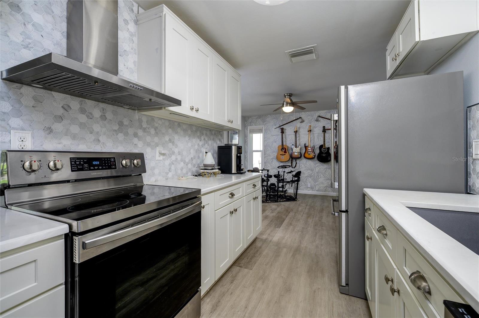 1472 QUEEN ANNE DR, PALM HARBOR, FL, 34684