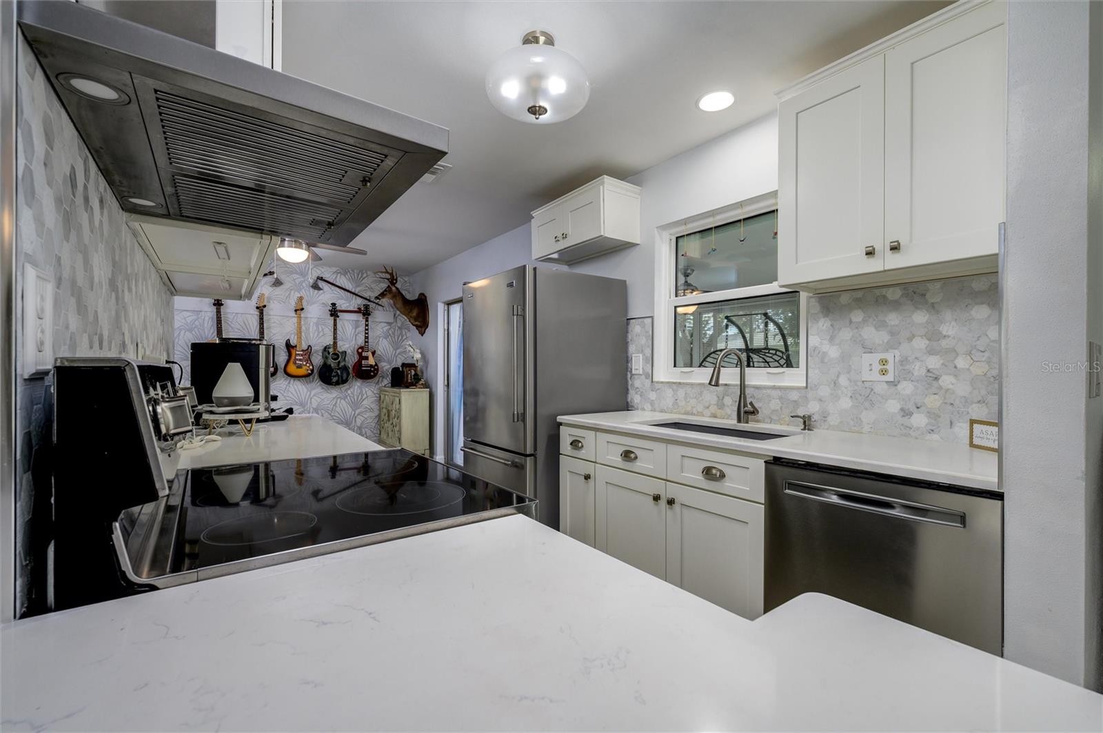 1472 QUEEN ANNE DR, PALM HARBOR, FL, 34684