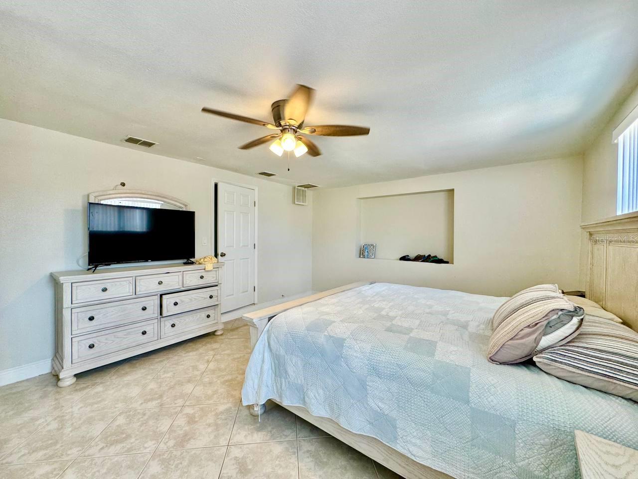 5017 ANCHOR WAY, NEW PORT RICHEY, FL, 34652