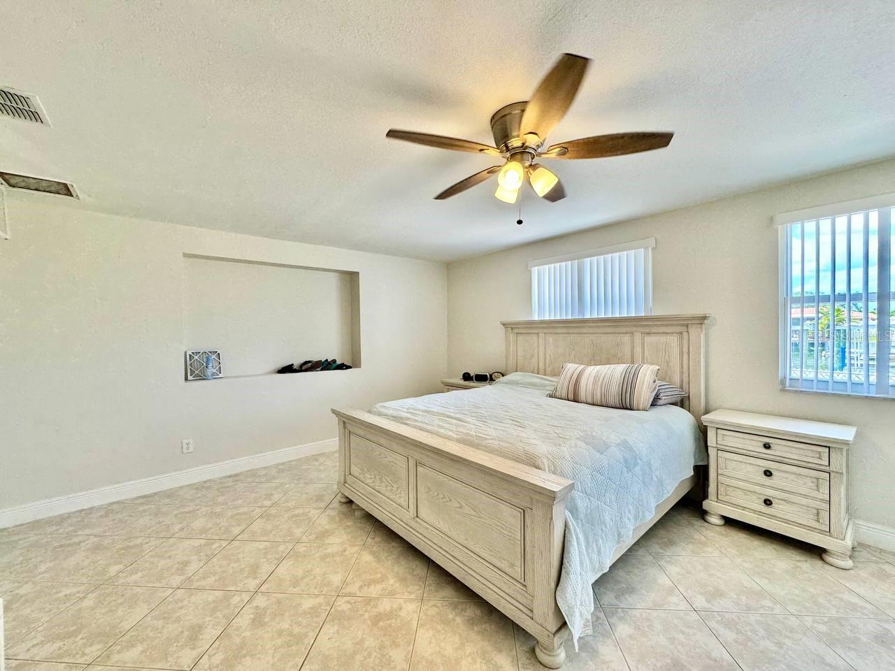 5017 ANCHOR WAY, NEW PORT RICHEY, FL, 34652