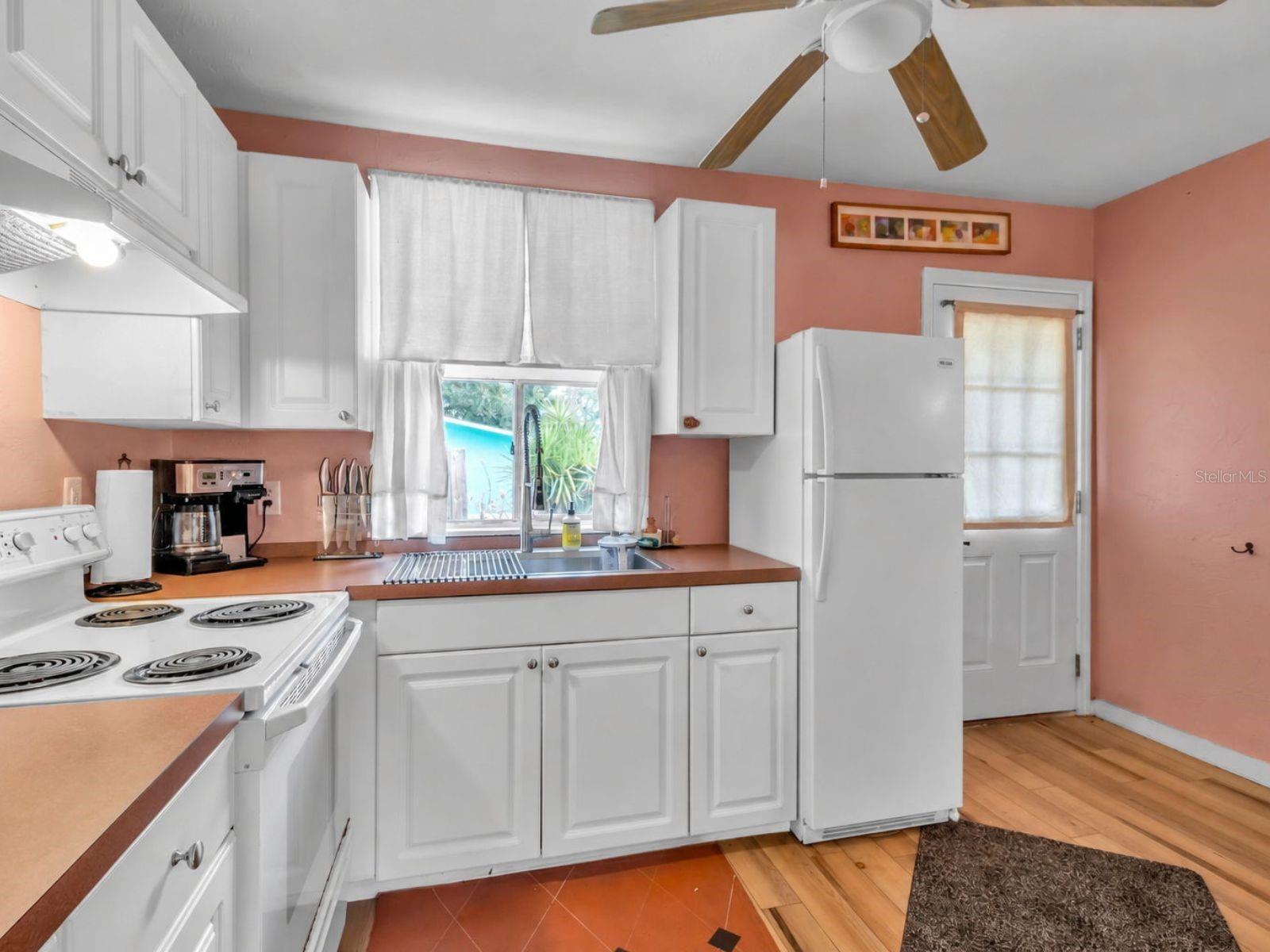 1817 6 TH ST, SARASOTA, FL, 34236