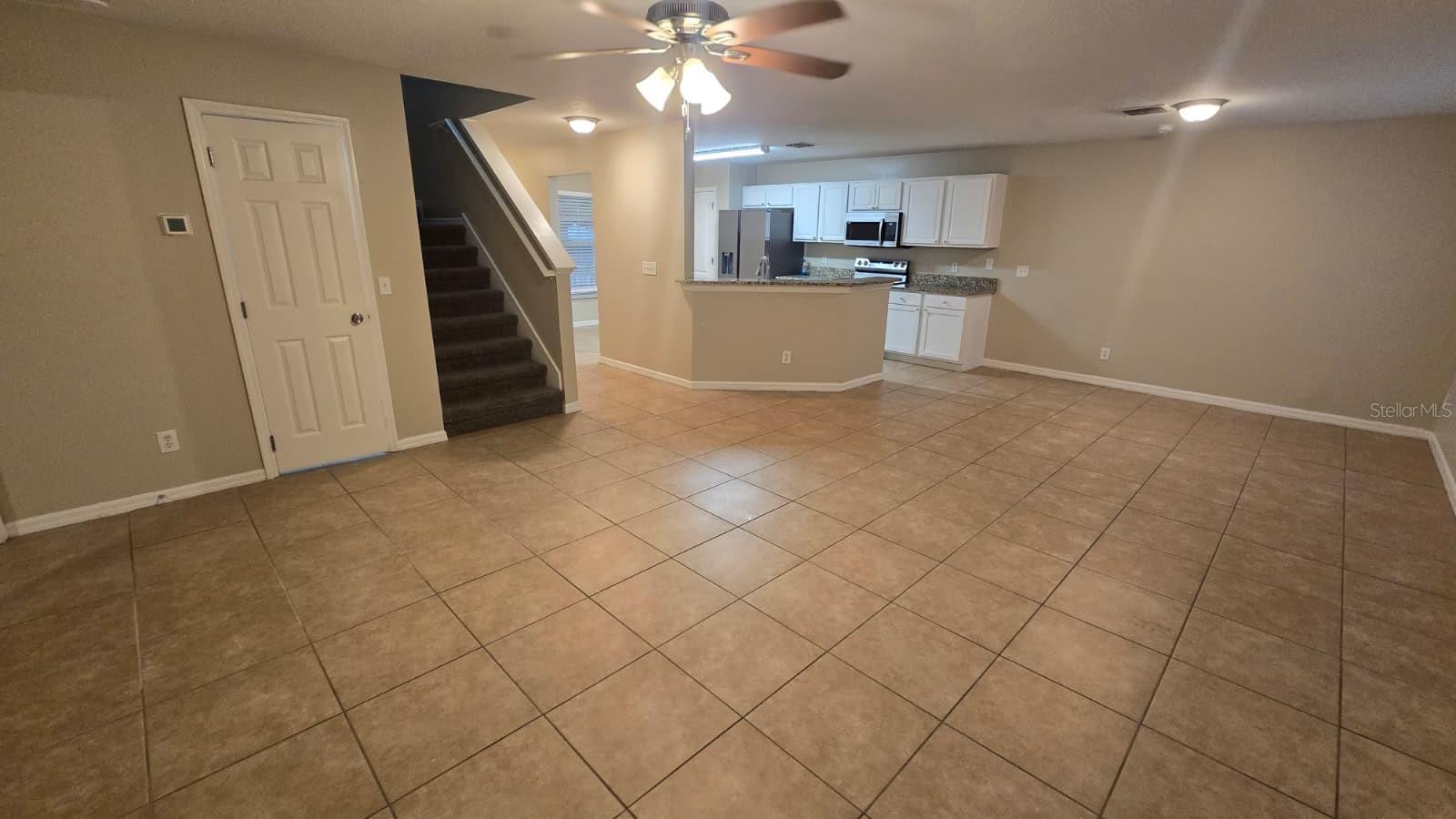 2018 CHICKADEE DR, APOPKA, FL, 32703