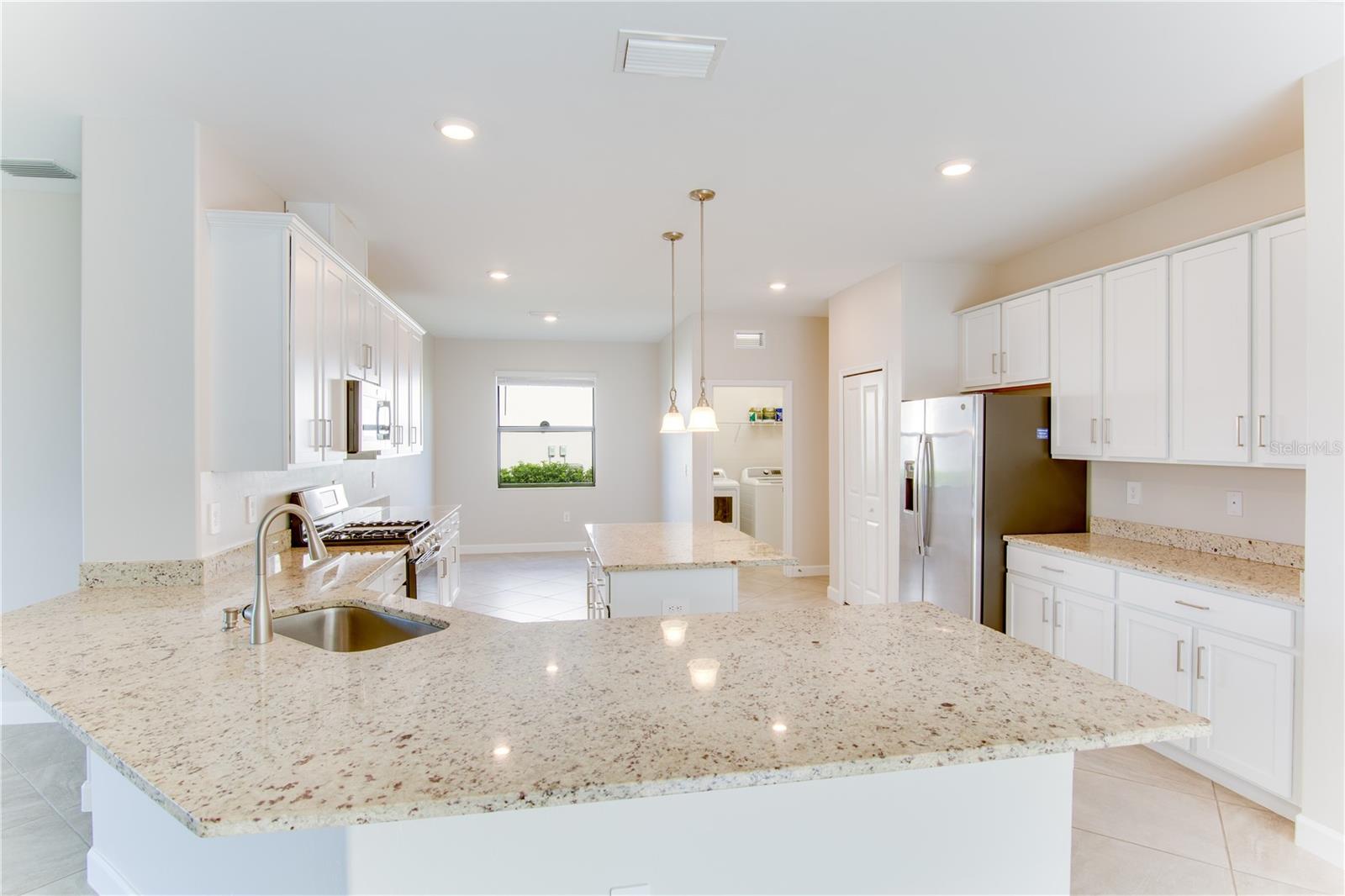 5040 SEAFOAM TRL, BRADENTON, FL, 34211