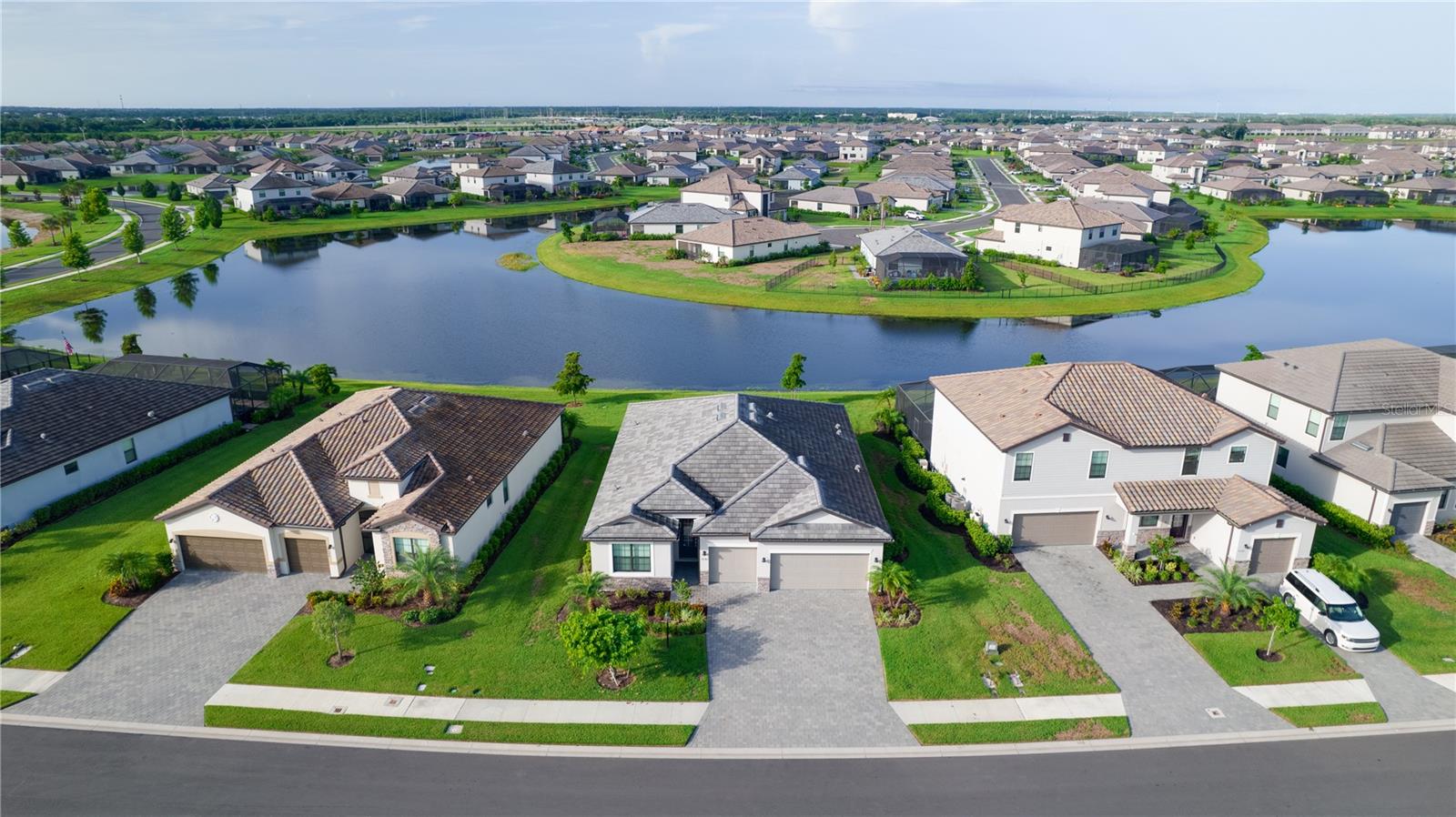 5040 SEAFOAM TRL, BRADENTON, FL, 34211