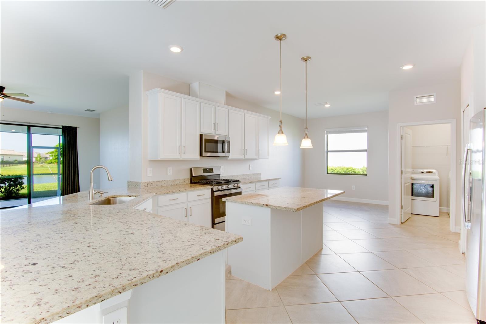 5040 SEAFOAM TRL, BRADENTON, FL, 34211