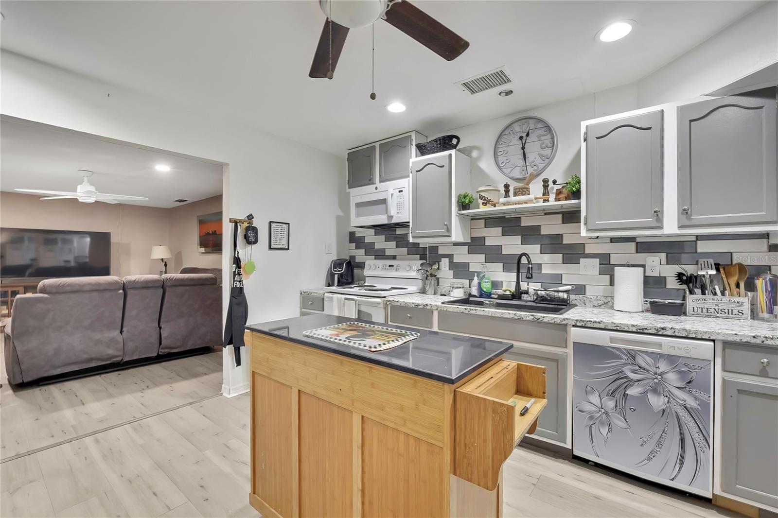 10185 CARRIN RD, SPRING HILL, FL, 34608