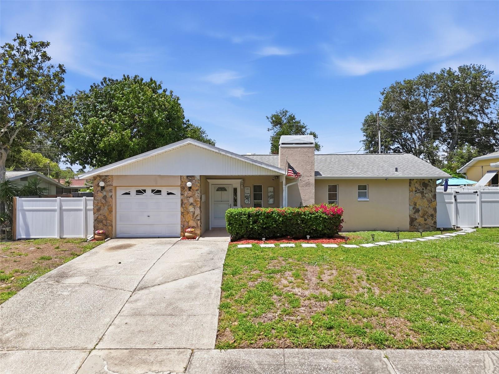 1008 CONNECTICUT RD, TARPON SPRINGS, FL, 34689