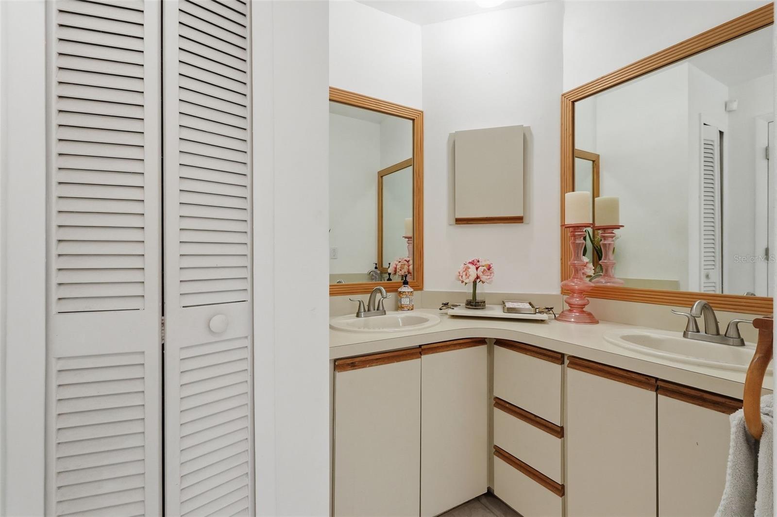 1008 CONNECTICUT RD, TARPON SPRINGS, FL, 34689