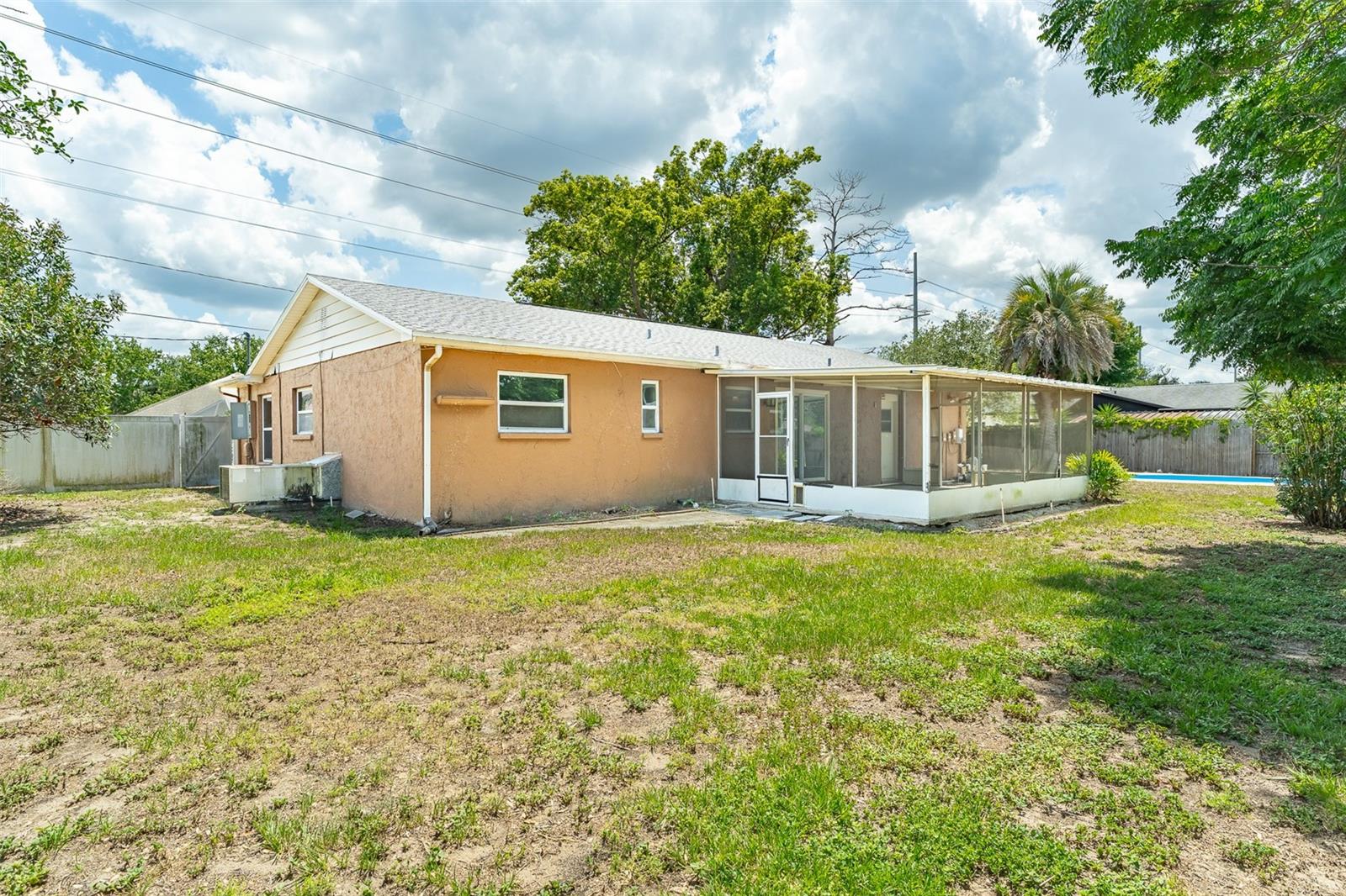 614 E WHEELER RD, SEFFNER, FL, 33584