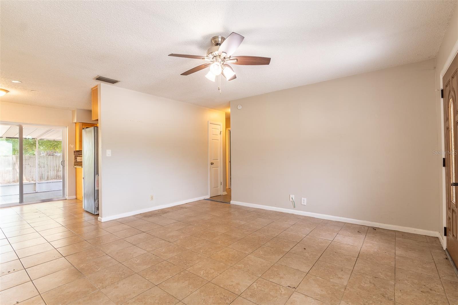 614 E WHEELER RD, SEFFNER, FL, 33584