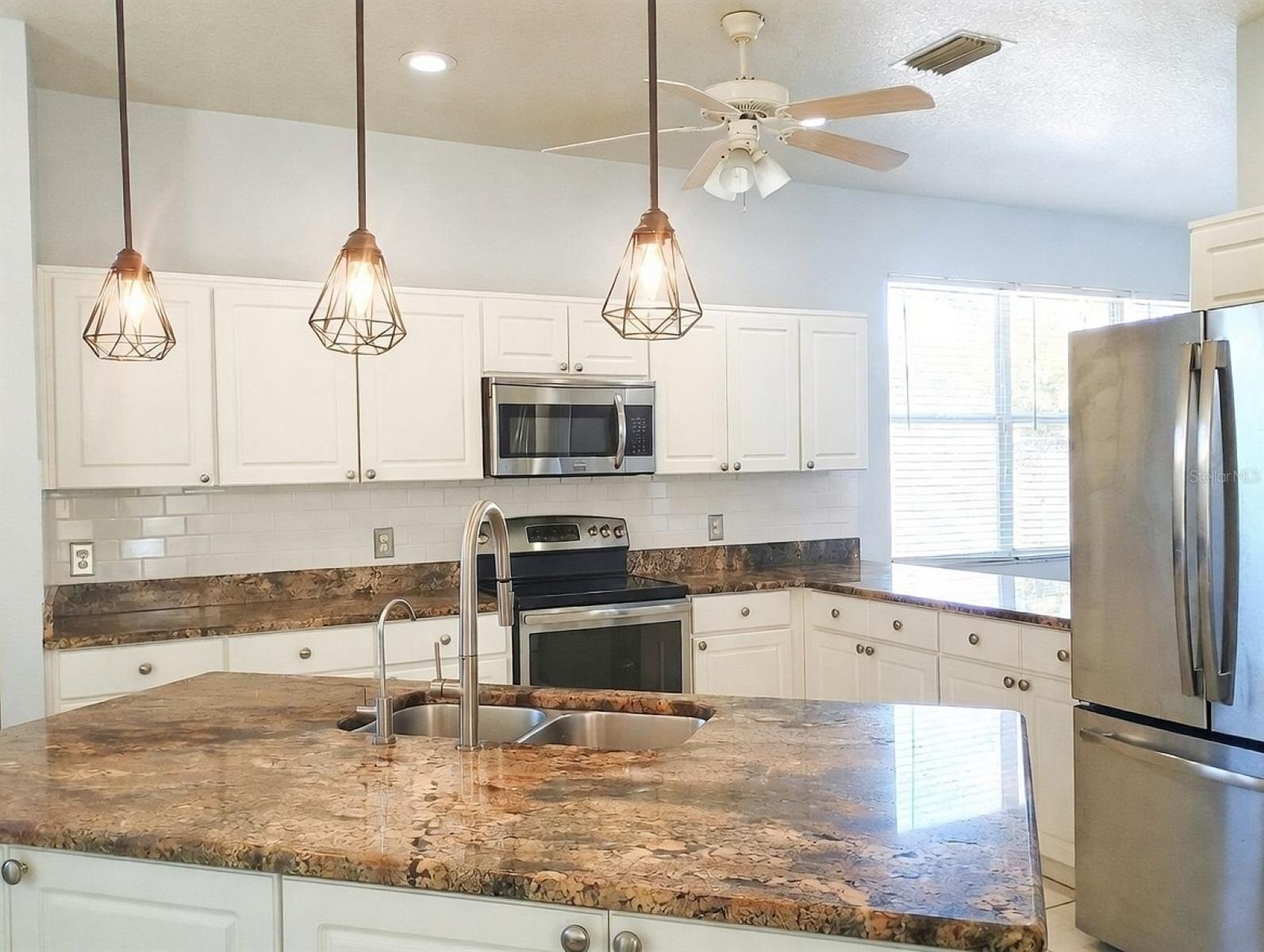 2401 TANGERINE HILL CT, LUTZ, FL, 33549