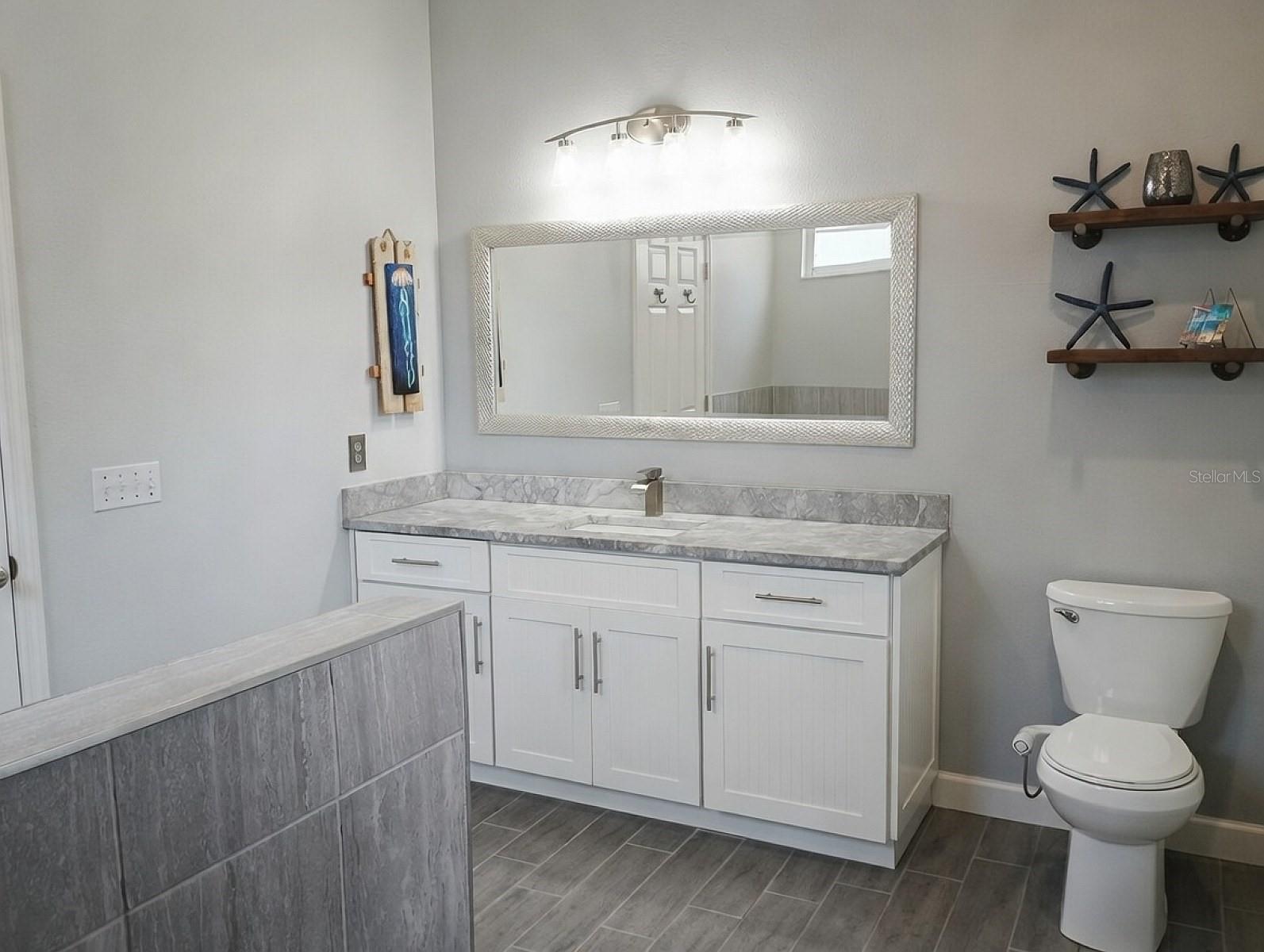 2401 TANGERINE HILL CT, LUTZ, FL, 33549