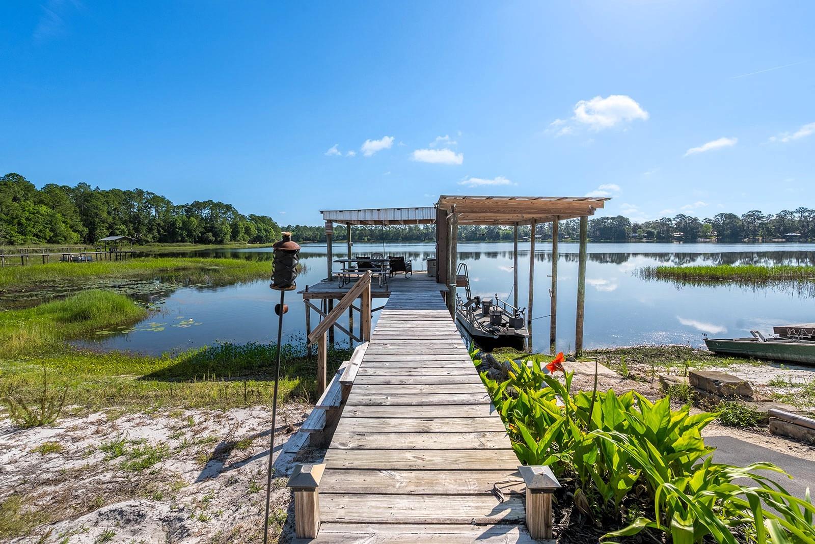 588 S COUNTY ROAD 21, HAWTHORNE, FL, 32640