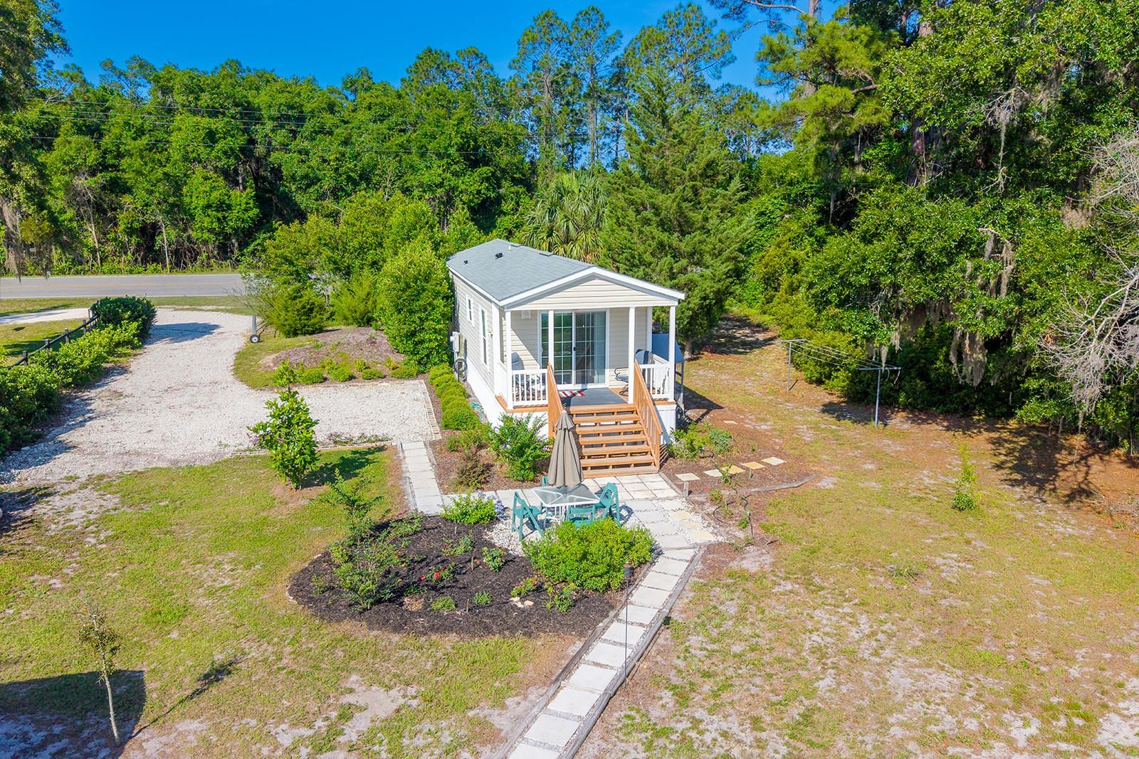 588 S COUNTY ROAD 21, HAWTHORNE, FL, 32640